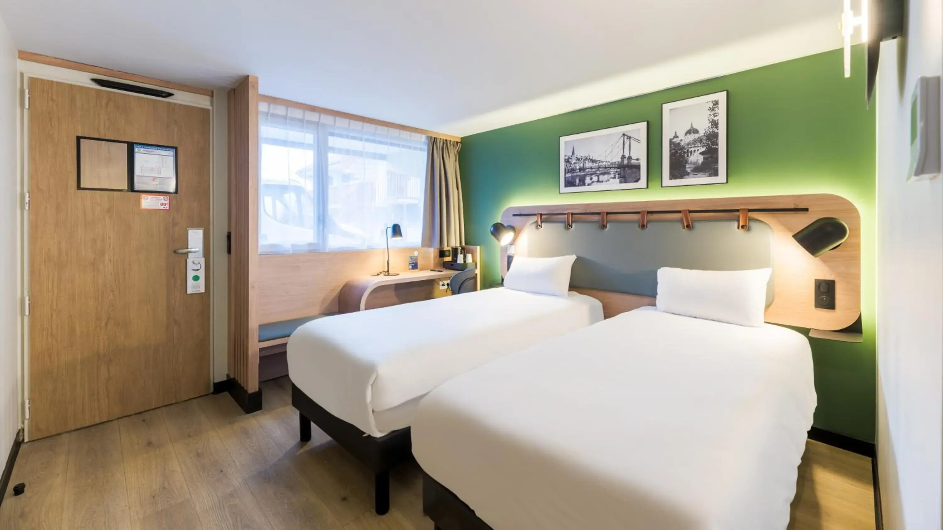 Bed in Campanile NATURE - Lyon Est Bron Eurexpo Bed in Campanile NATURE - Lyon Est Bron Eurexpo