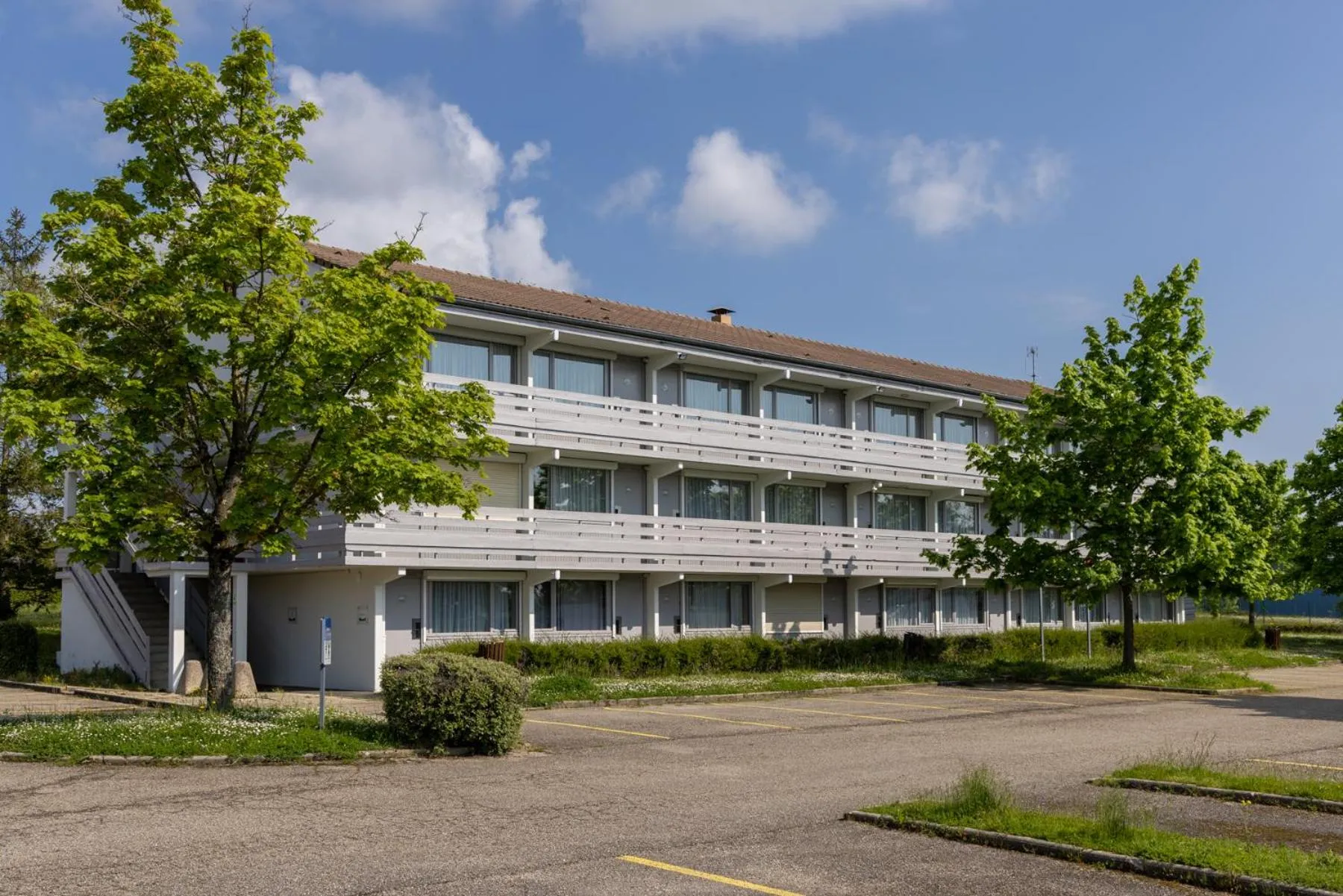 Property building in The Originals City, Hôtel Mâcon Nord