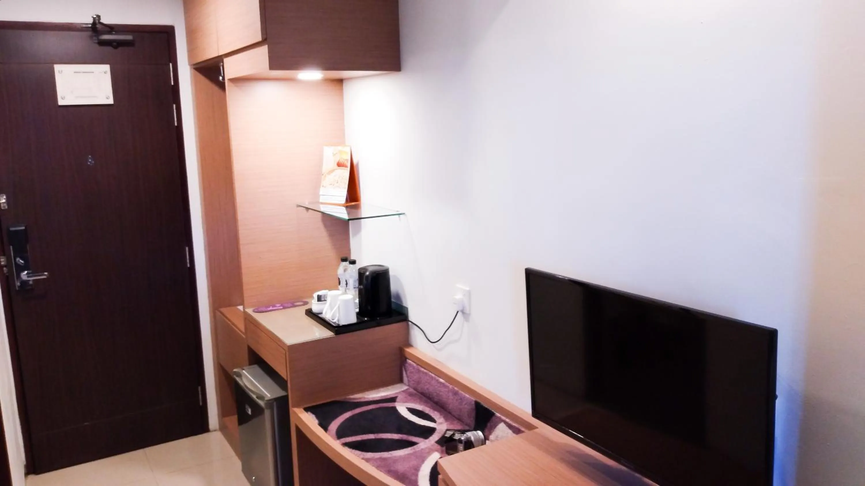 Asialink Easy by Prasanthi