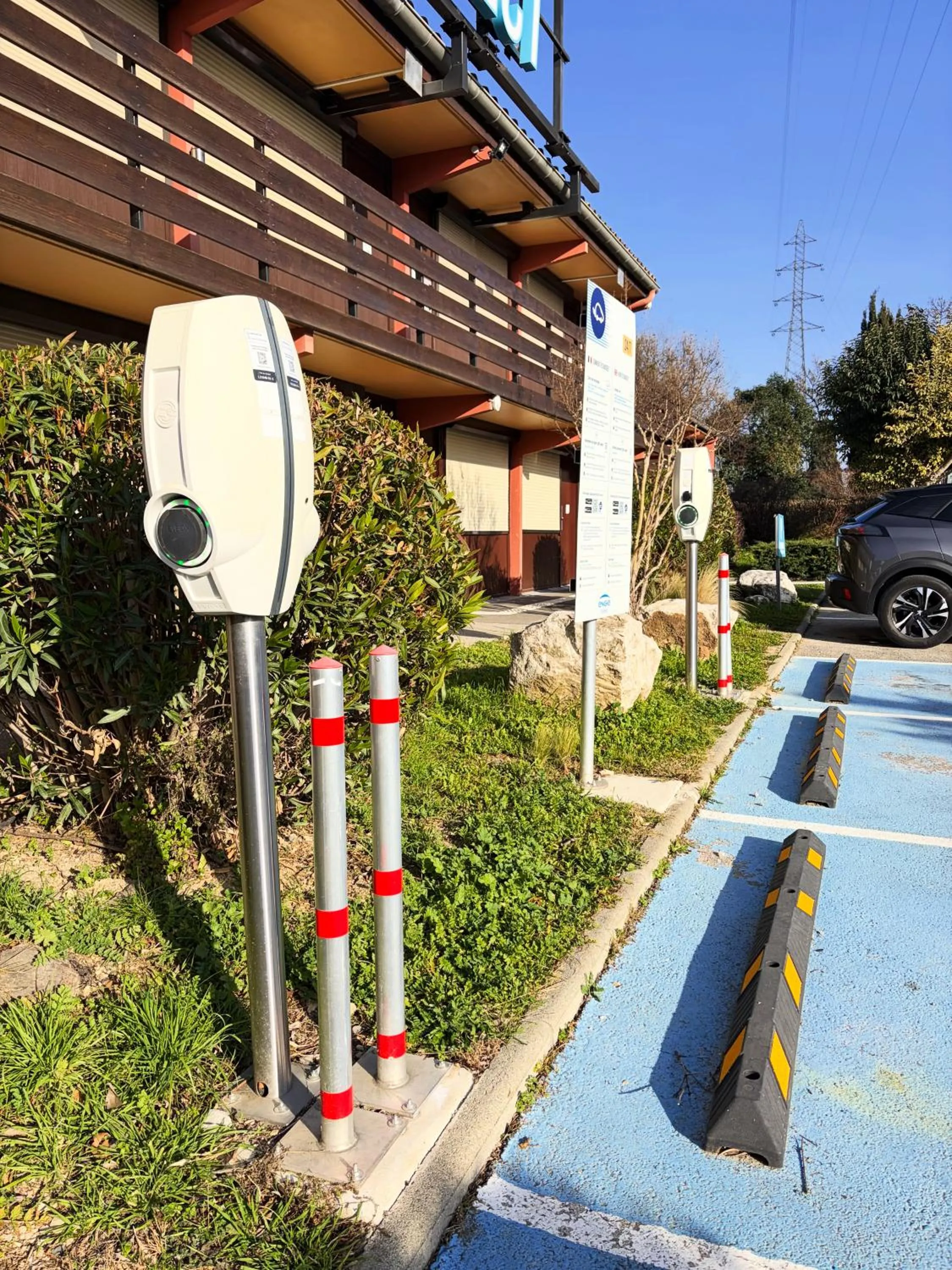 Parking in Kyriad Direct Marseille Est La Valentine