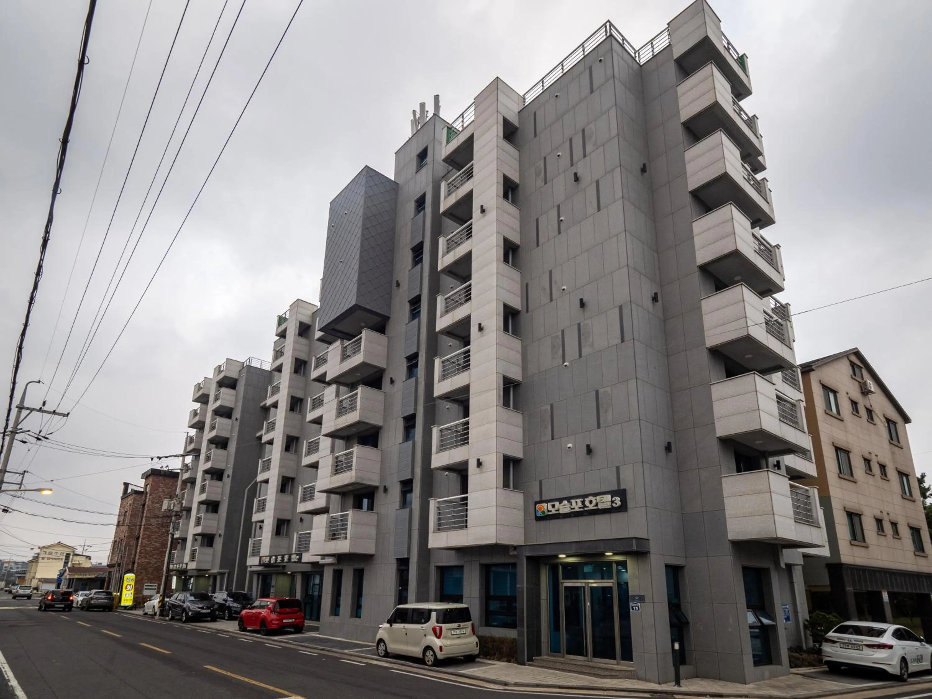 Property building in Jeju Moseulpo Hotel