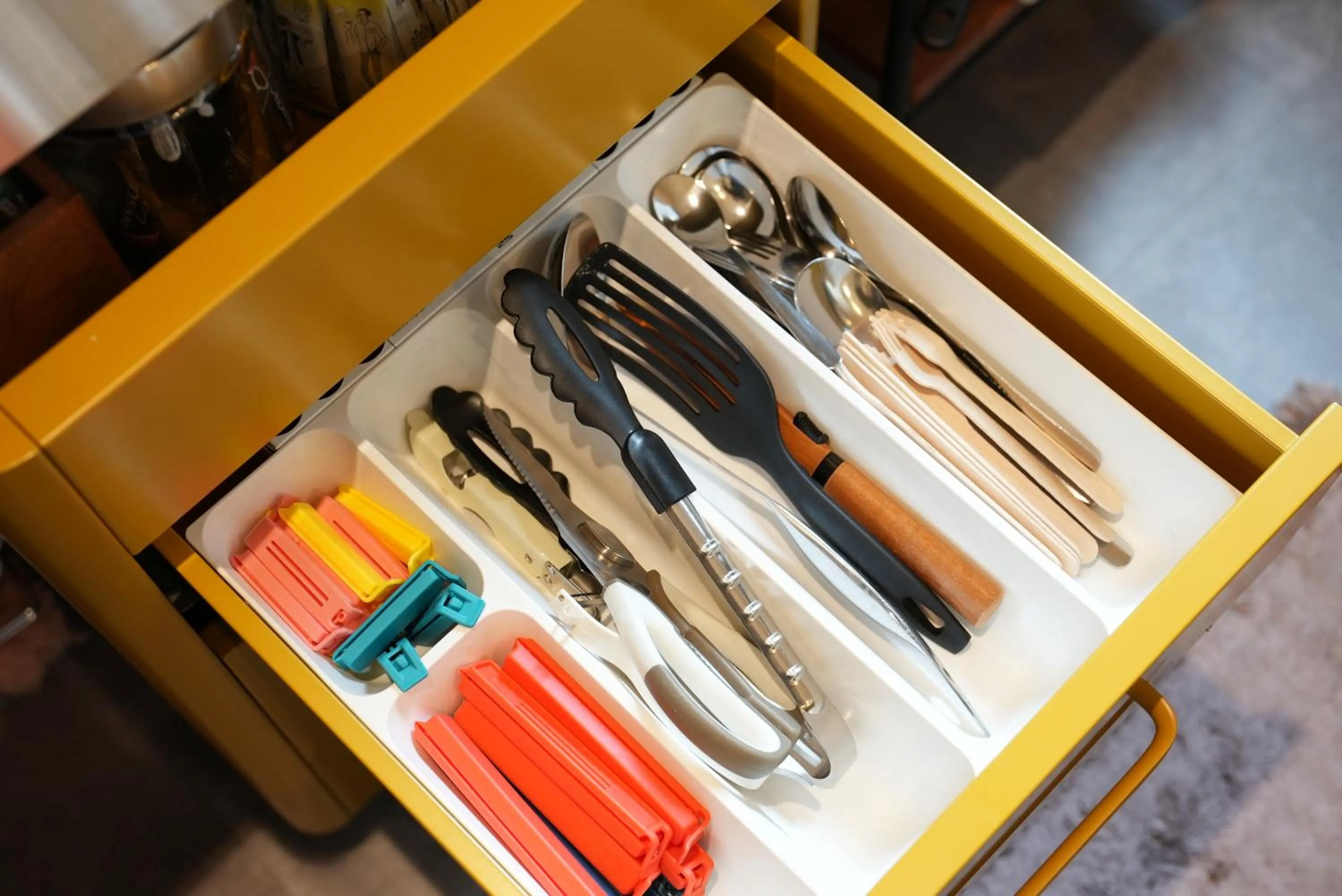 Kitchen or kitchenette in Nekokura Hostel