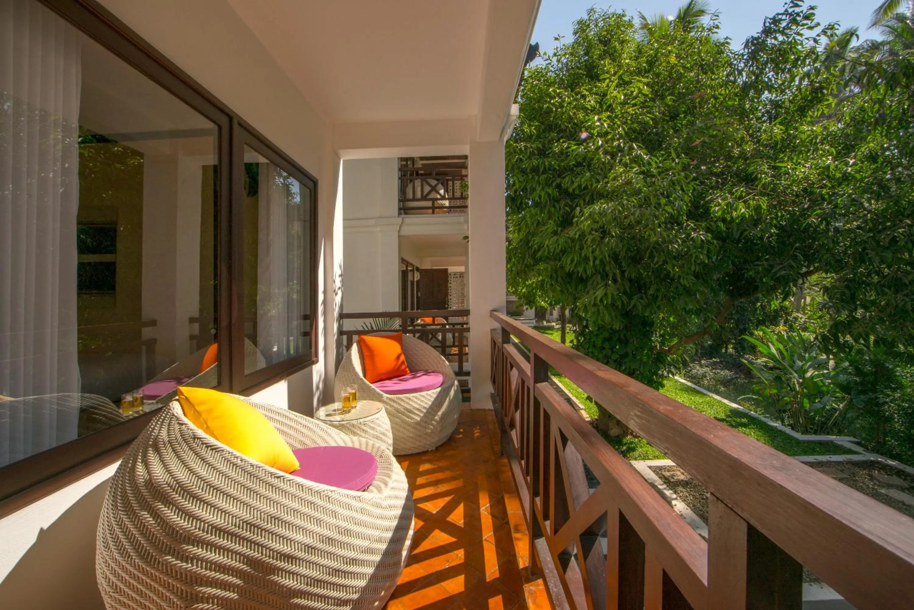 Balcony/Terrace in Parasol Blanc