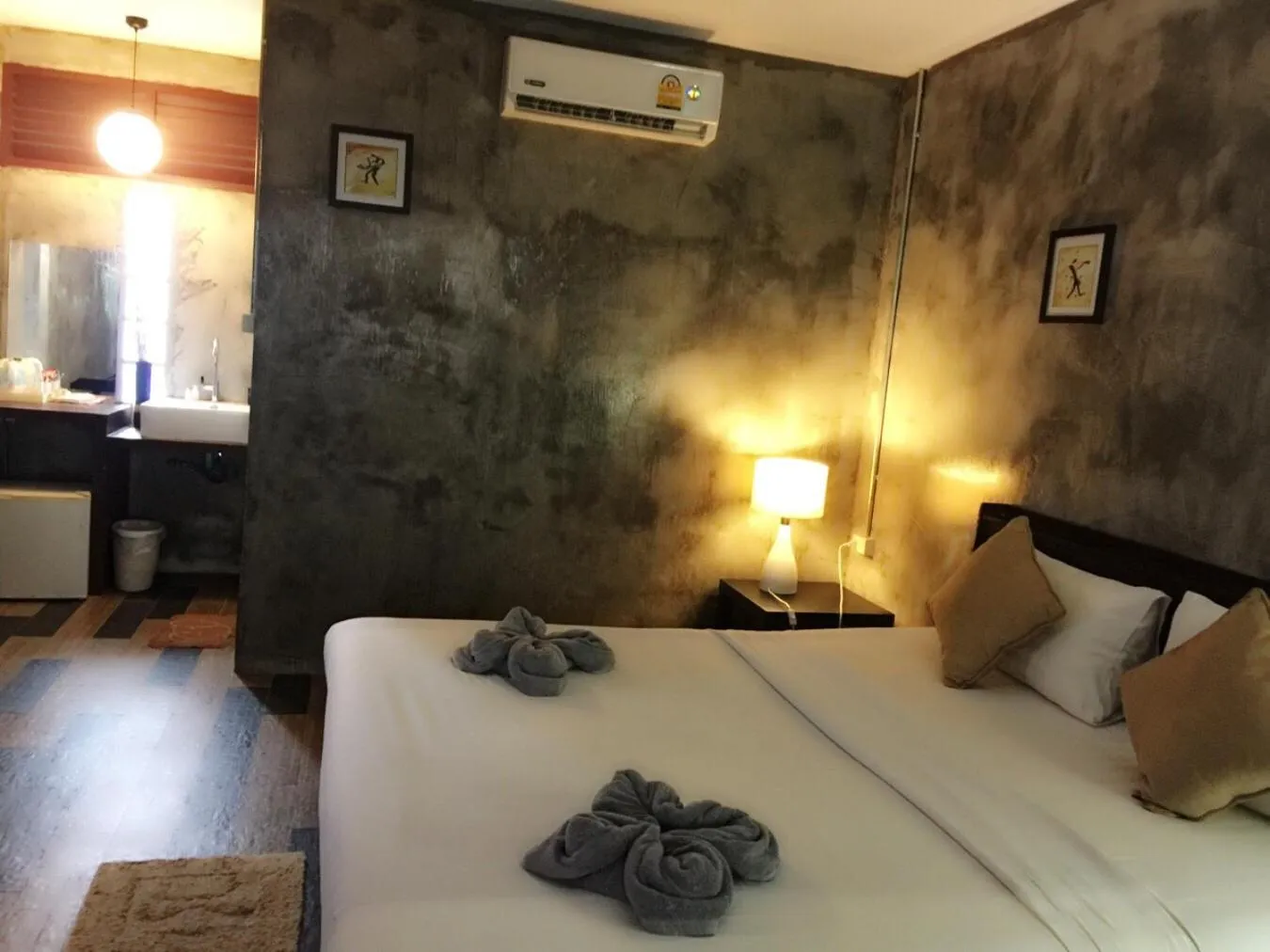 Bed in Crescent Bay Resort