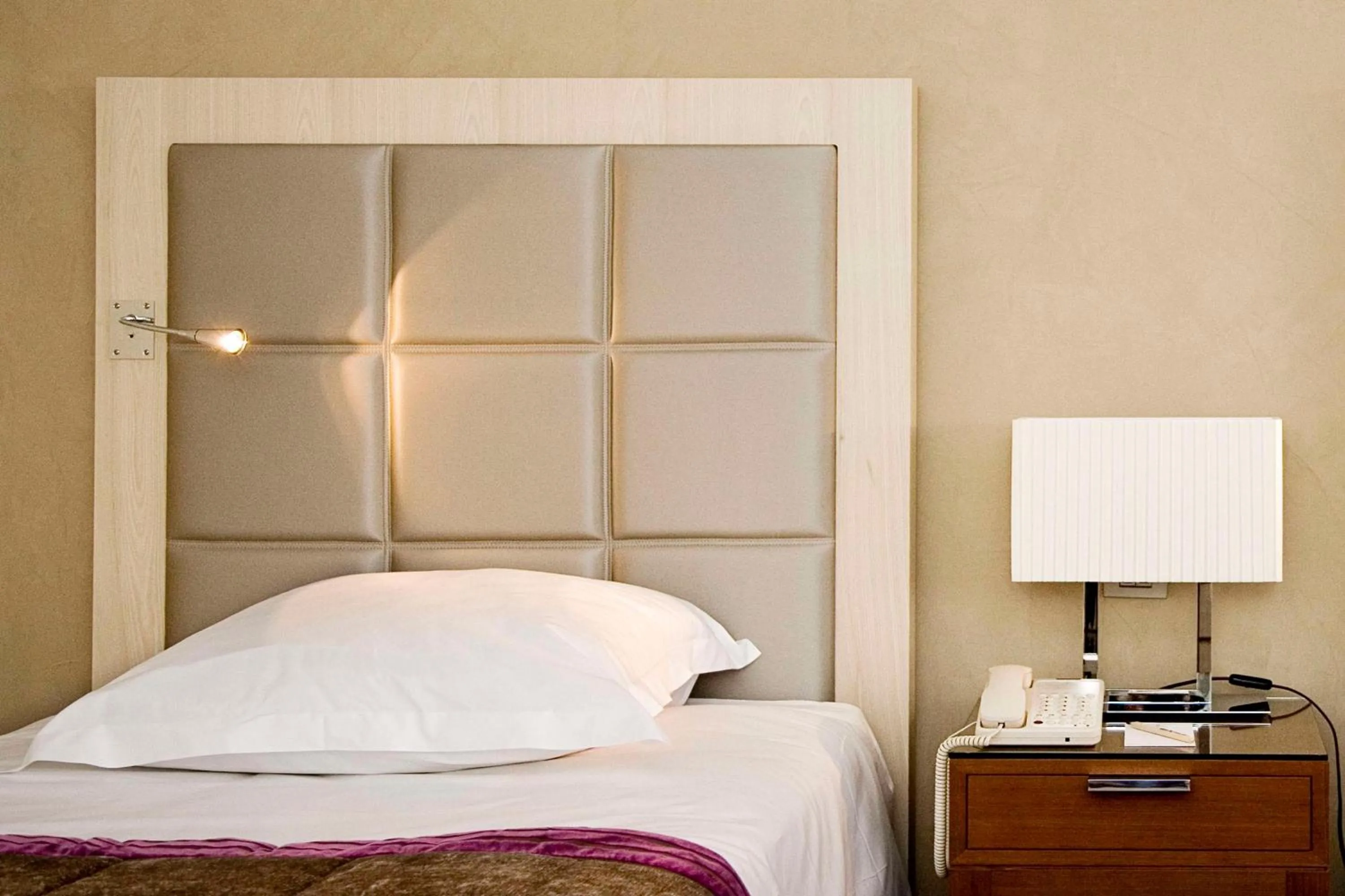 Bed in Hilton Evian Les Bains