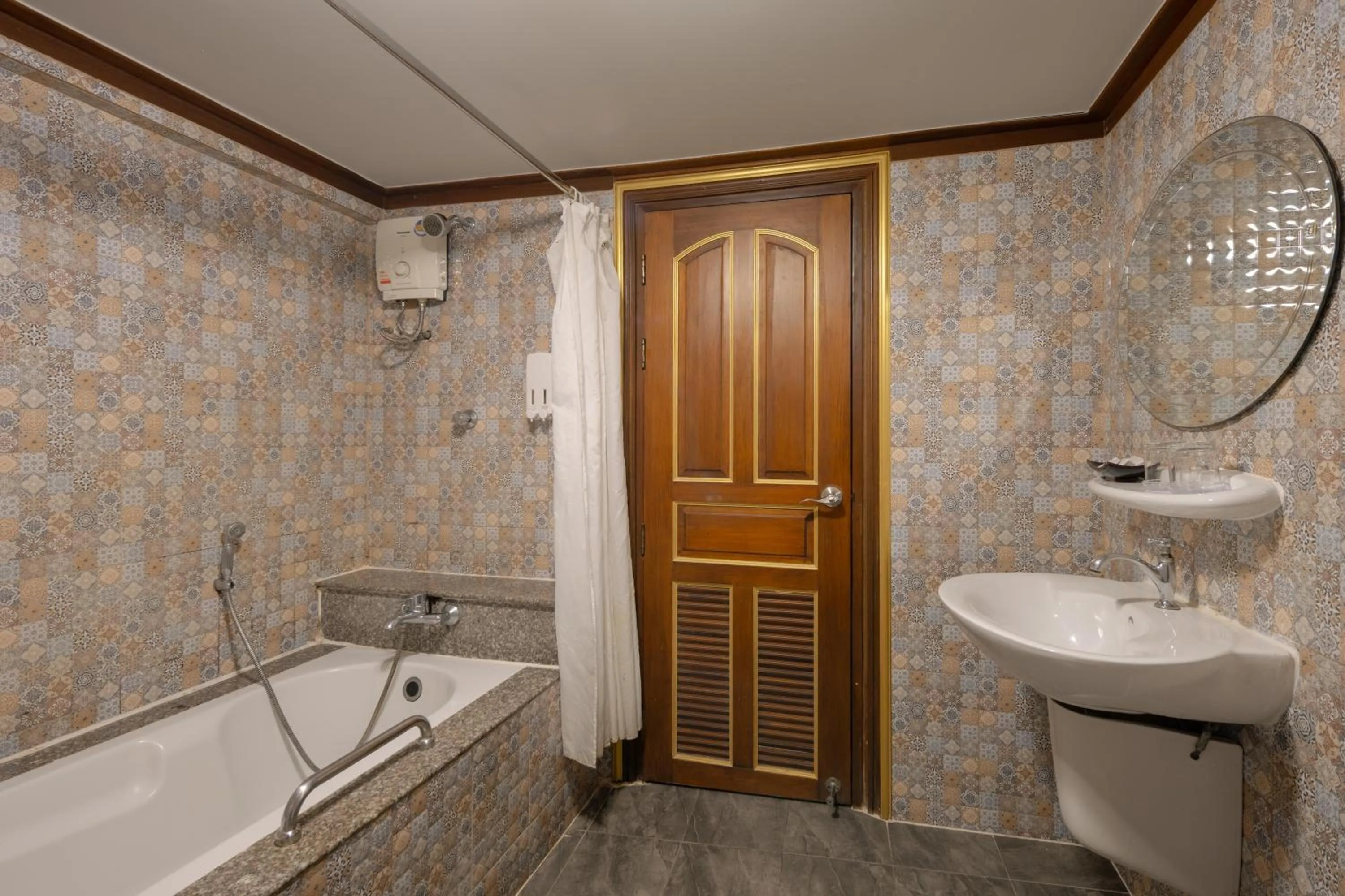 Bathroom in Erawan Phangnga Hotel, Natai Beach