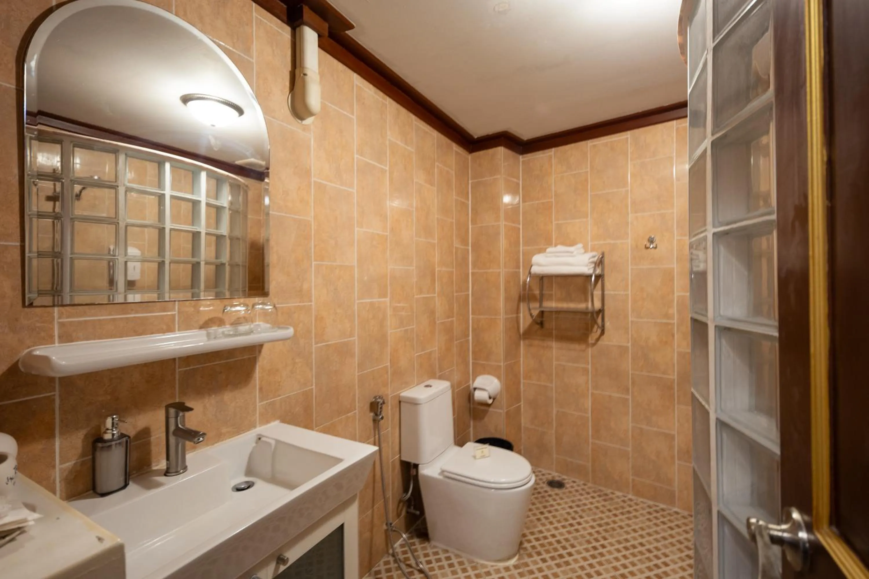Bathroom in Erawan Phangnga Hotel, Natai Beach
