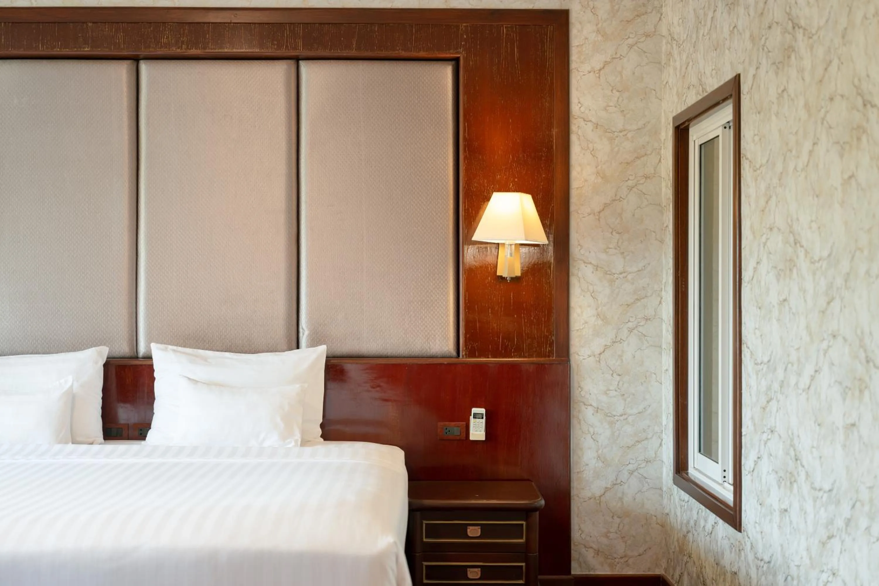 Bed in Erawan Hotel,Natai Beach