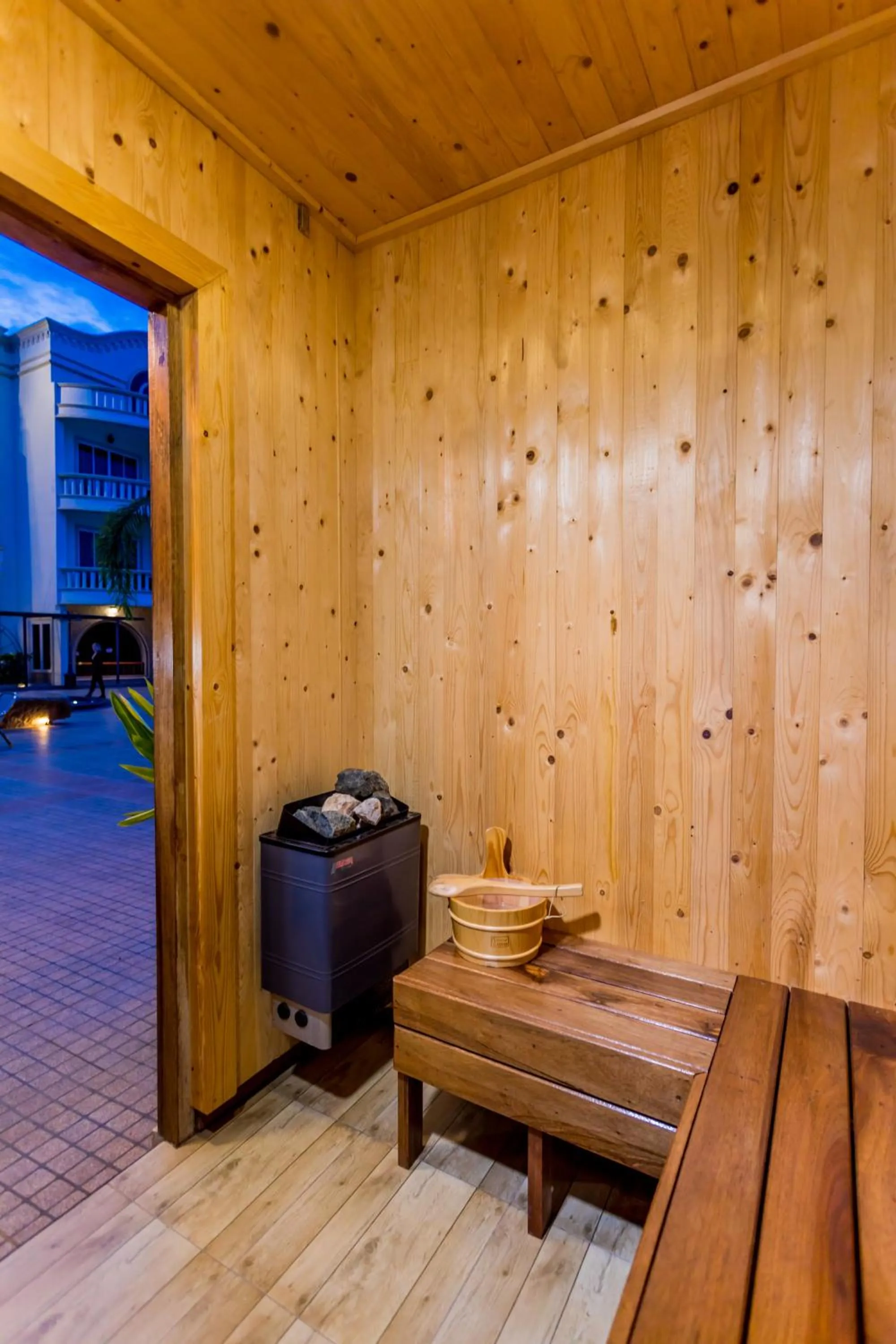 Sauna in Erawan Hotel