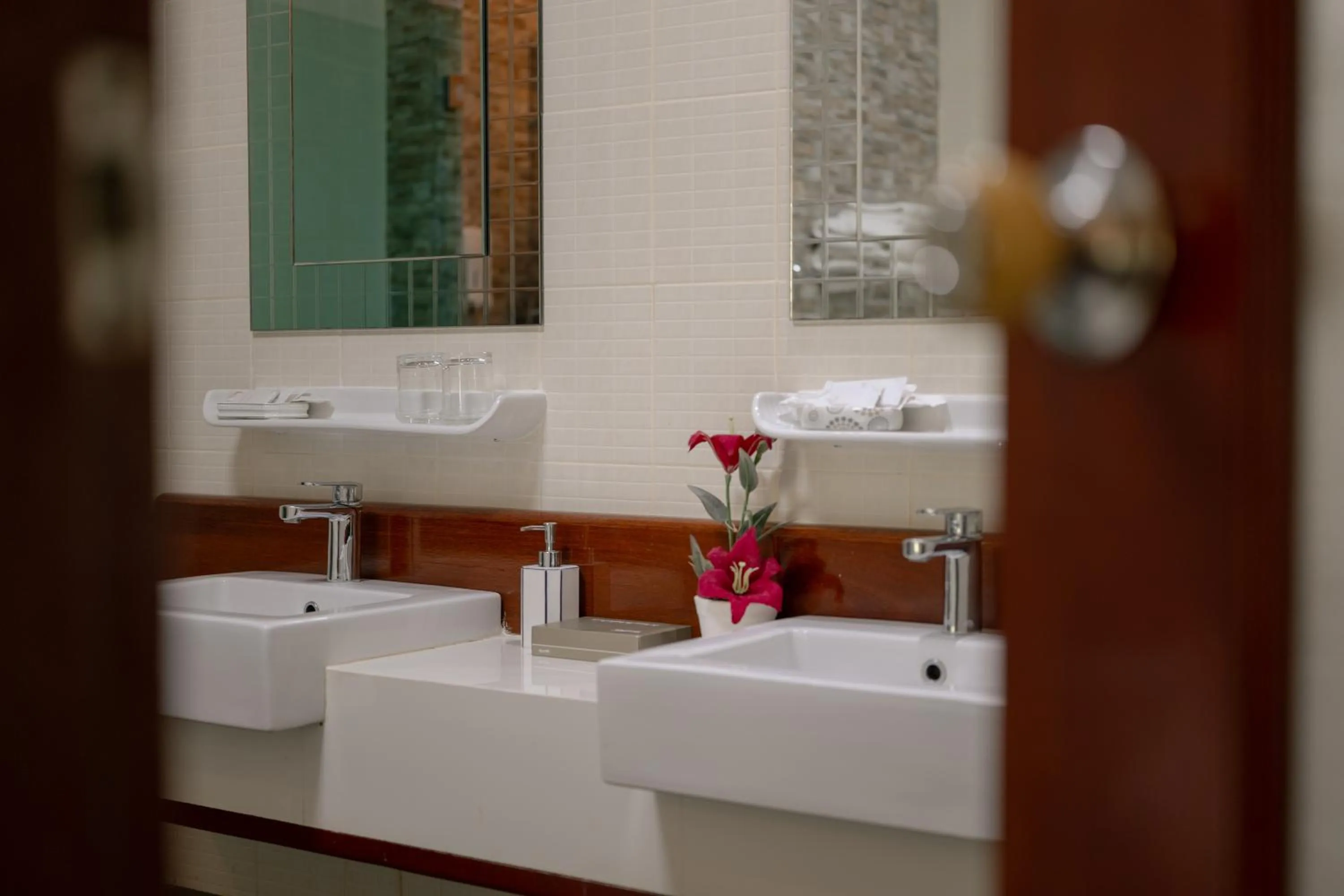 Erawan Hotel,Natai Beach