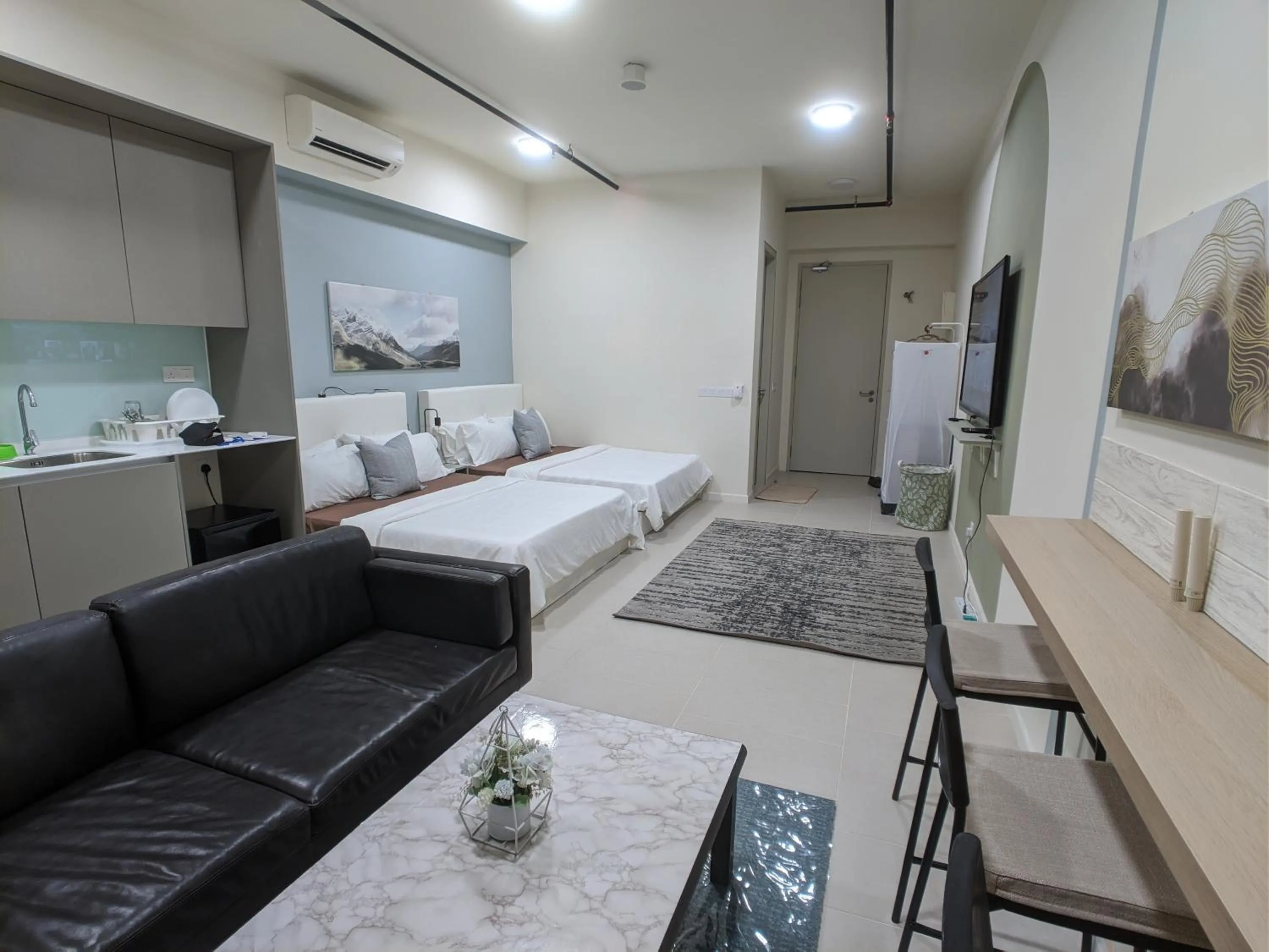 Bed in Tamarind Suites or D'Pulze Residence or Domain NeoCyber, click Room selection for location and pics