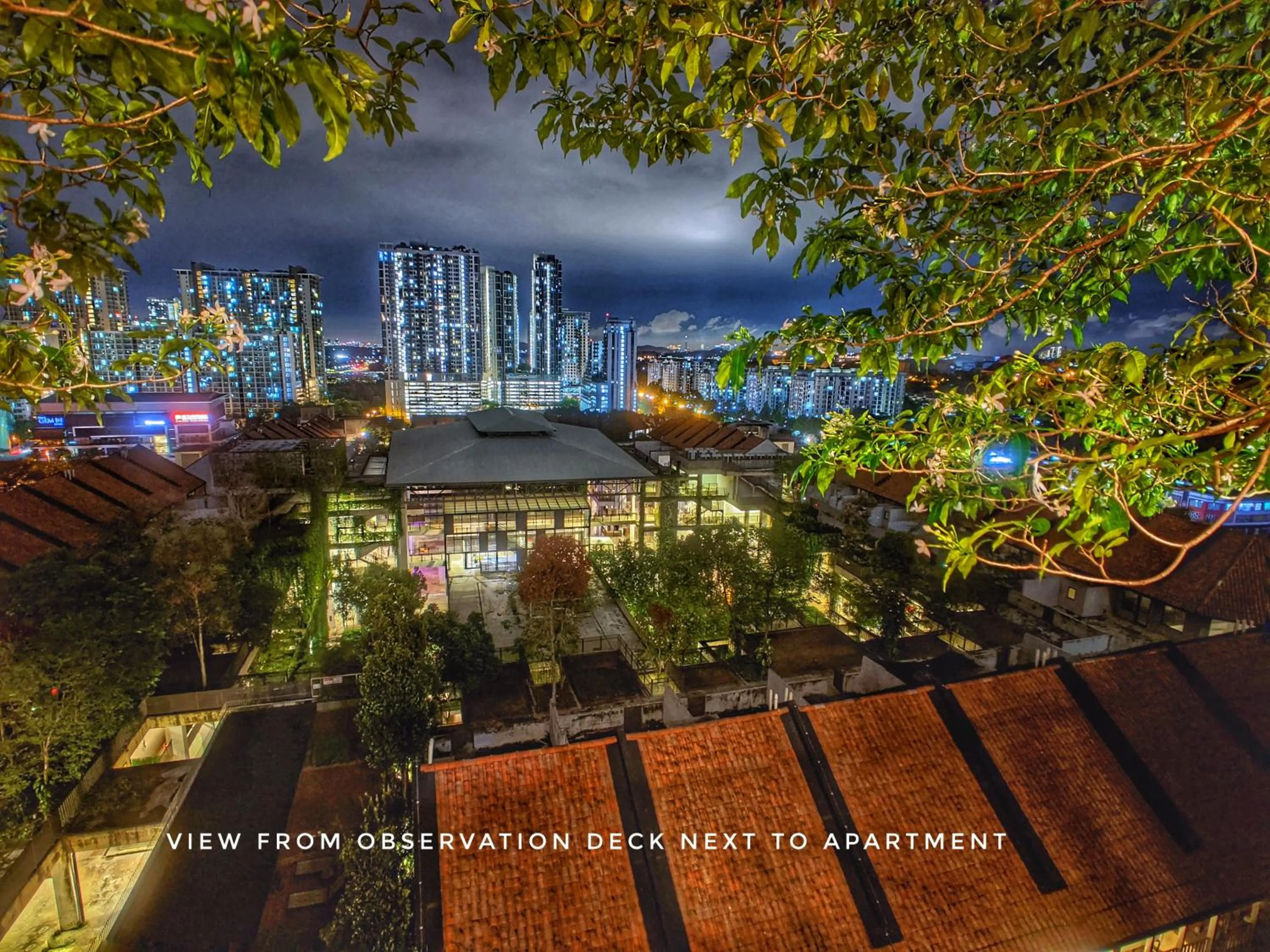 Tamarind Suites or D'Pulze Residence or Domain NeoCyber, click Room selection for location and pics