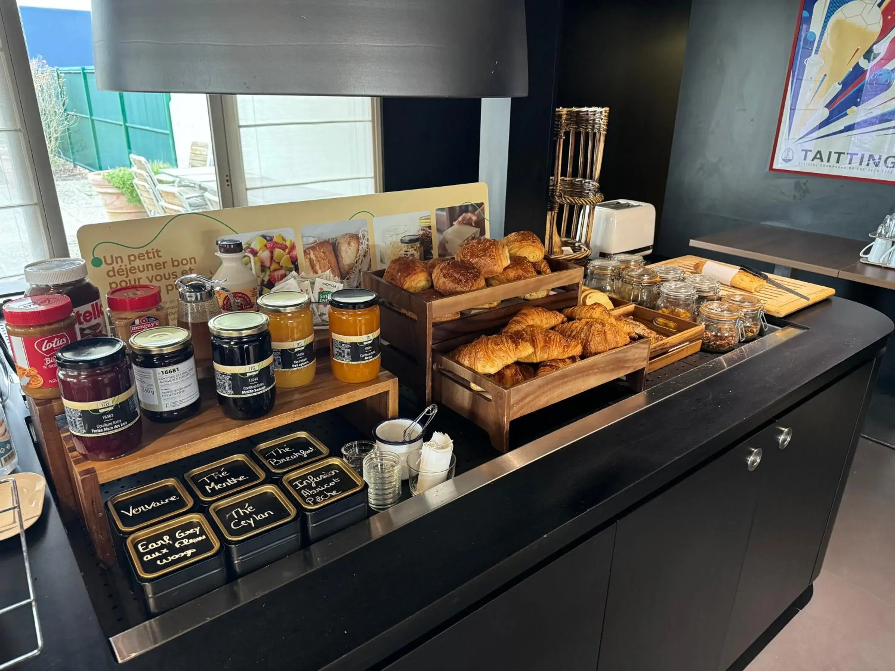 Breakfast in Campanile Reims Ouest - Tinqueux Breakfast in Campanile Reims Ouest - Tinqueux