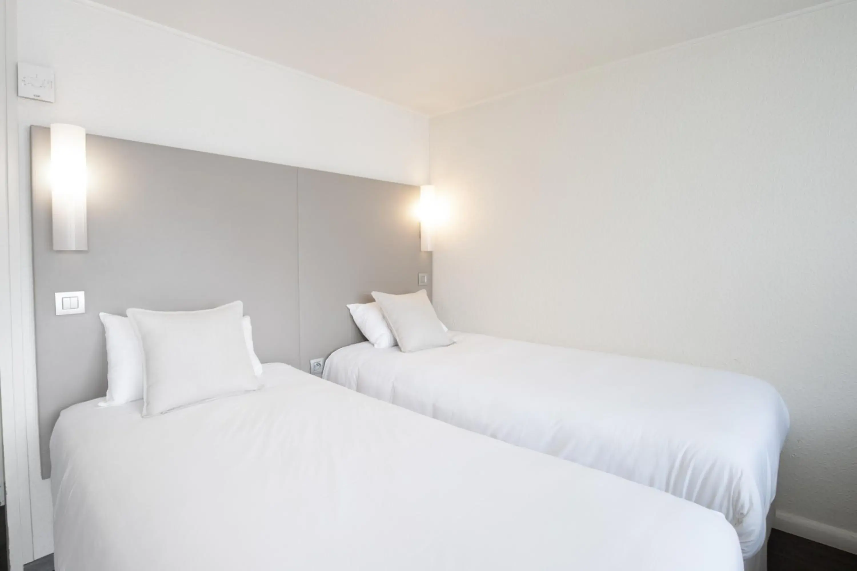 Bed in Campanile Reims Ouest - Tinqueux Bed in Campanile Reims Ouest - Tinqueux