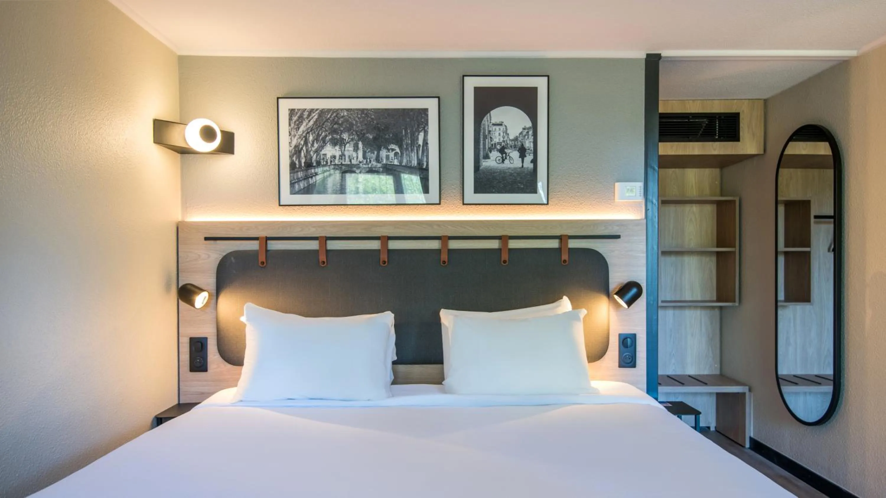 Bedroom, Bed in Campanile NATURE - Rodez