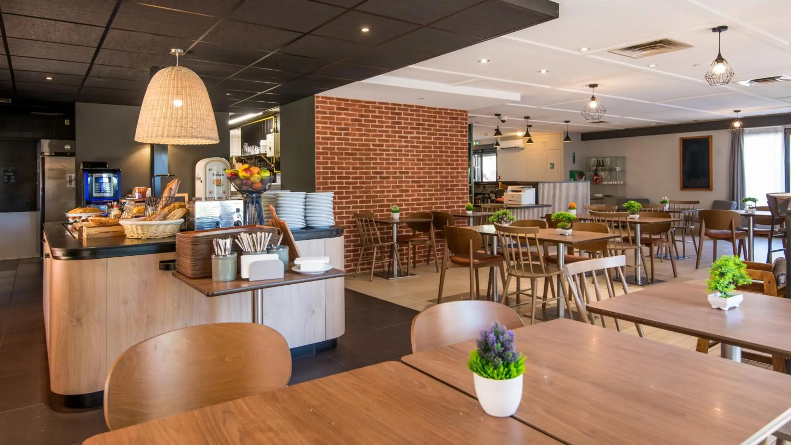 Restaurant/places to eat in Campanile NATURE - Rodez Restaurant/places to eat in Campanile NATURE - Rodez