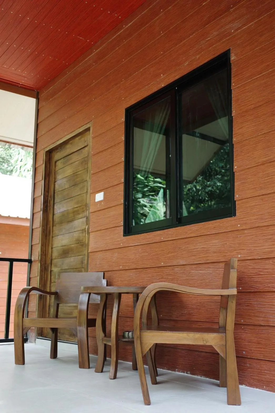 Khao Sok Green Mountain View