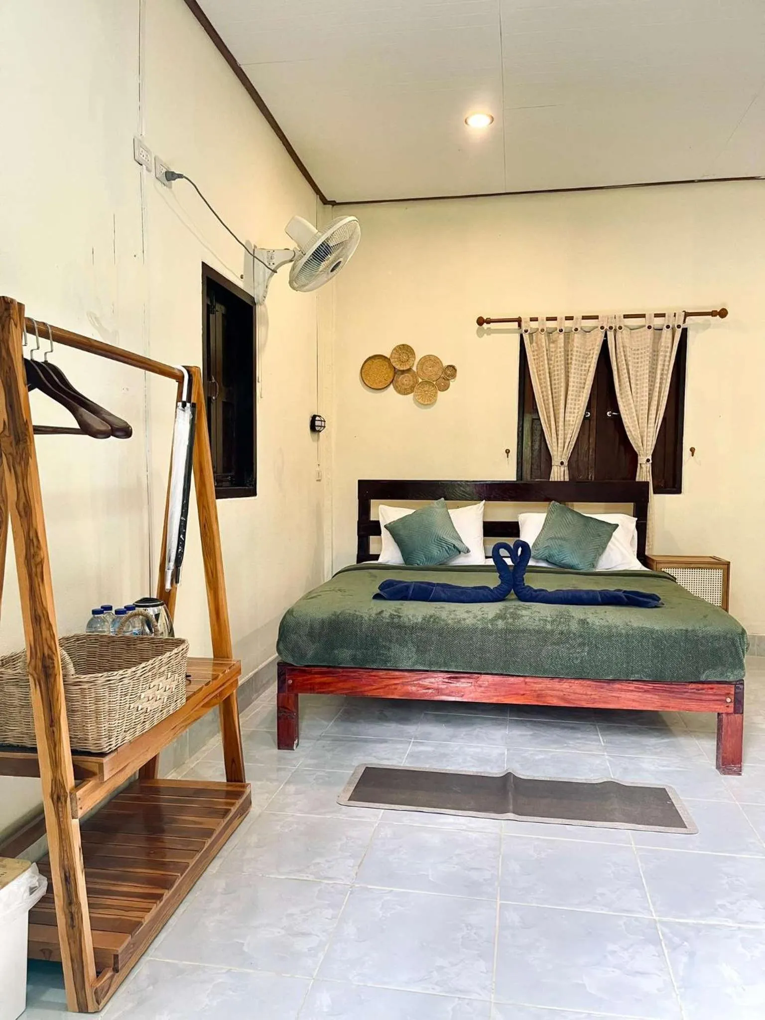 Bedroom, Bed in Khao Sok Green Mountain View