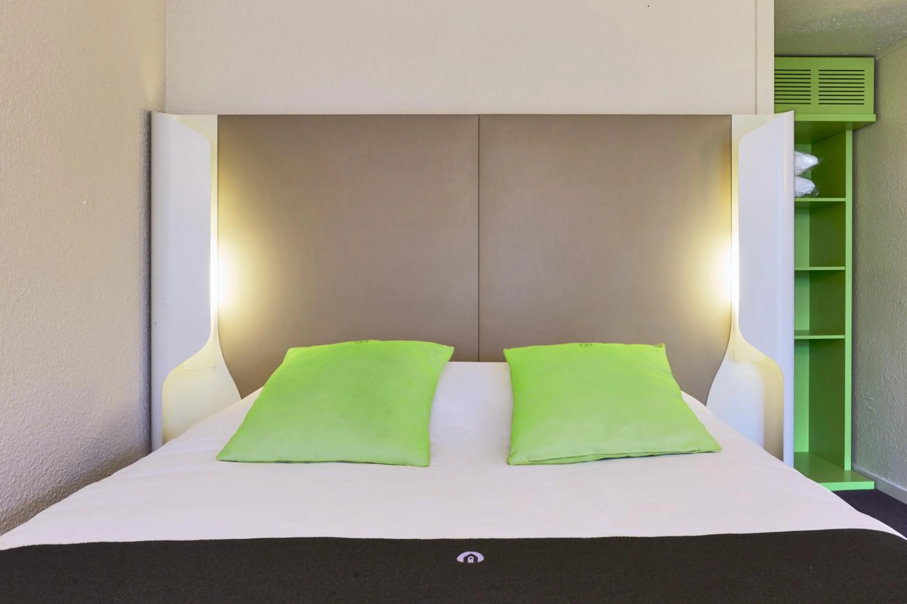 Bed in Campanile Toulon - La Seyne sur Mer - Sanary