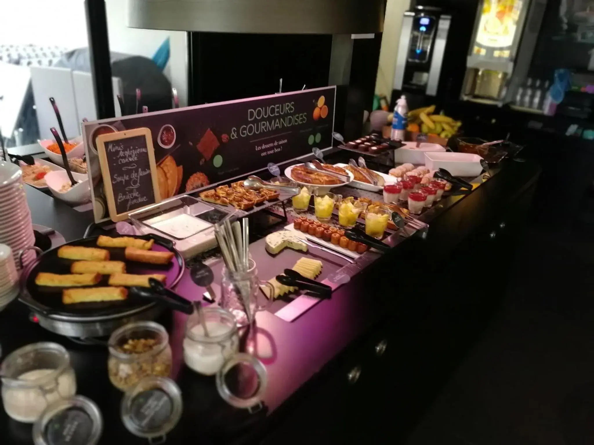 Breakfast in Campanile Vierzon Breakfast in Campanile Vierzon