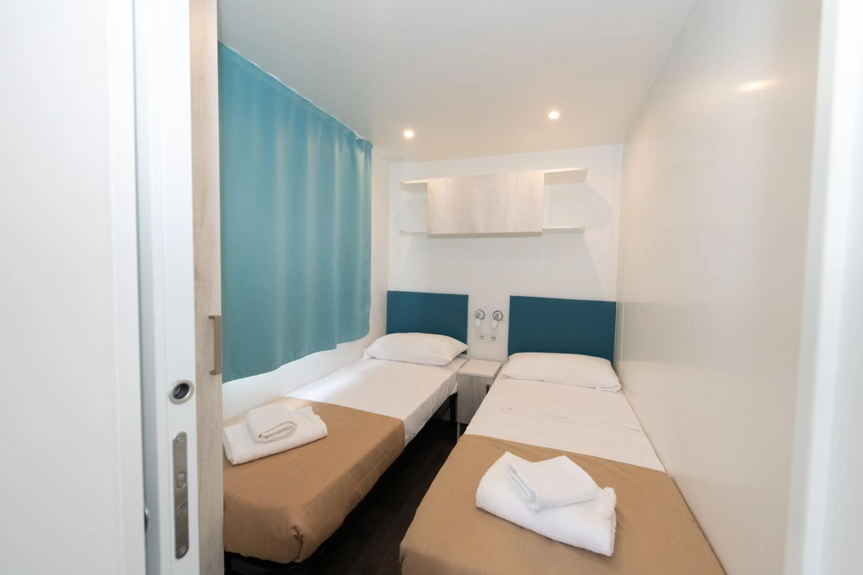 Bedroom, Bed in The Garda Village