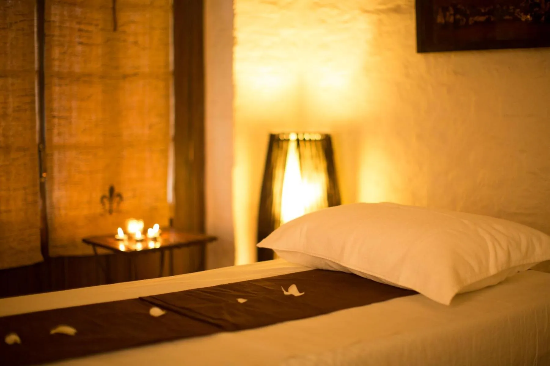 Spa and wellness centre/facilities, Bed in The Rajbari Bawali