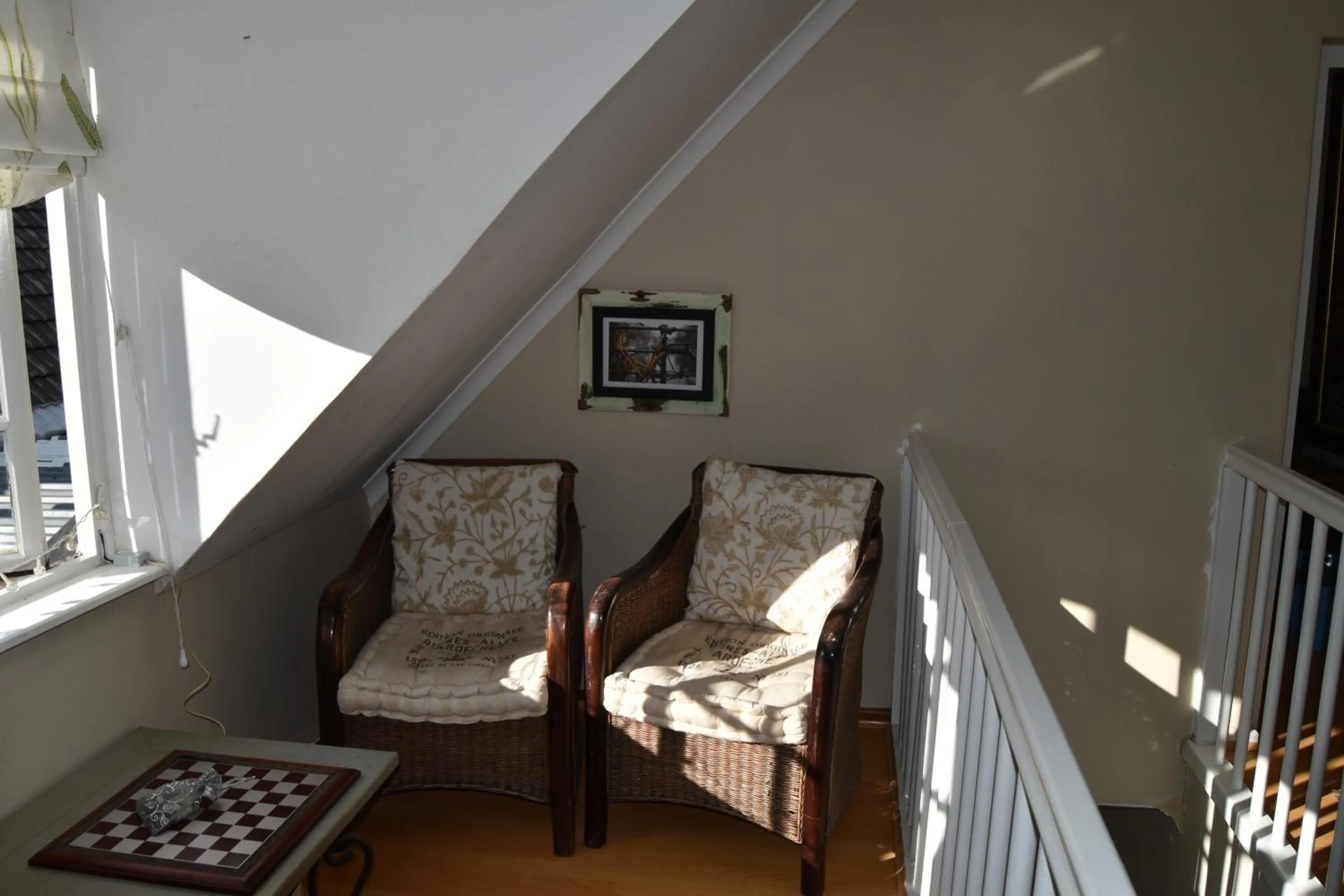 Living room in Almond Cottage Bed & Breakfast