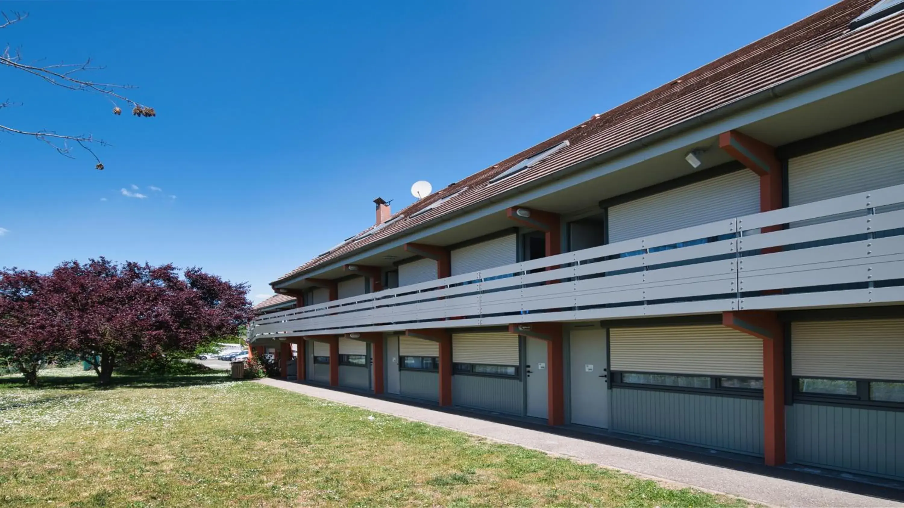 Property building in Campanile NATURE - Dreux Property building in Campanile NATURE - Dreux