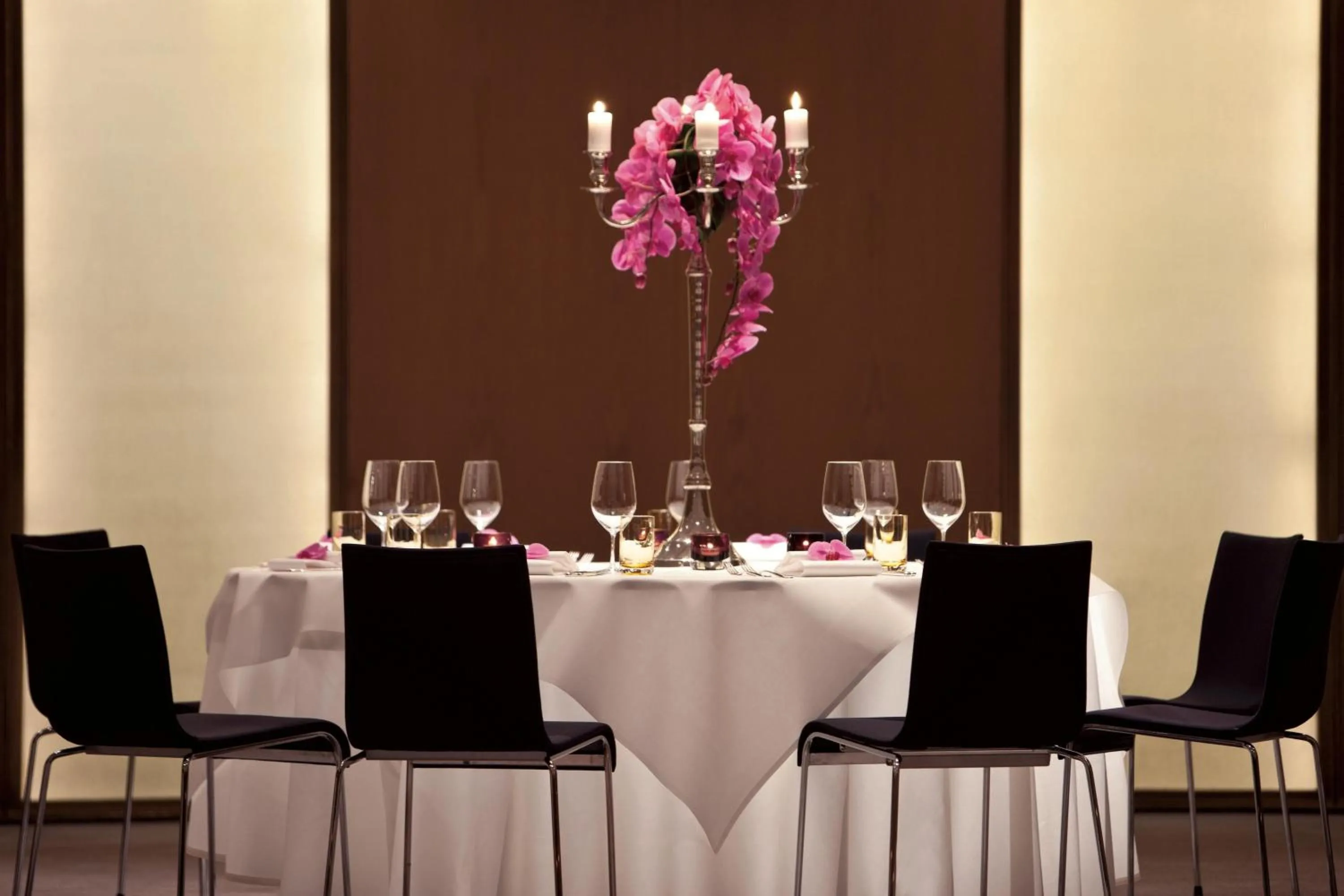 Meeting/conference room in The Ritz-Carlton, Wolfsburg