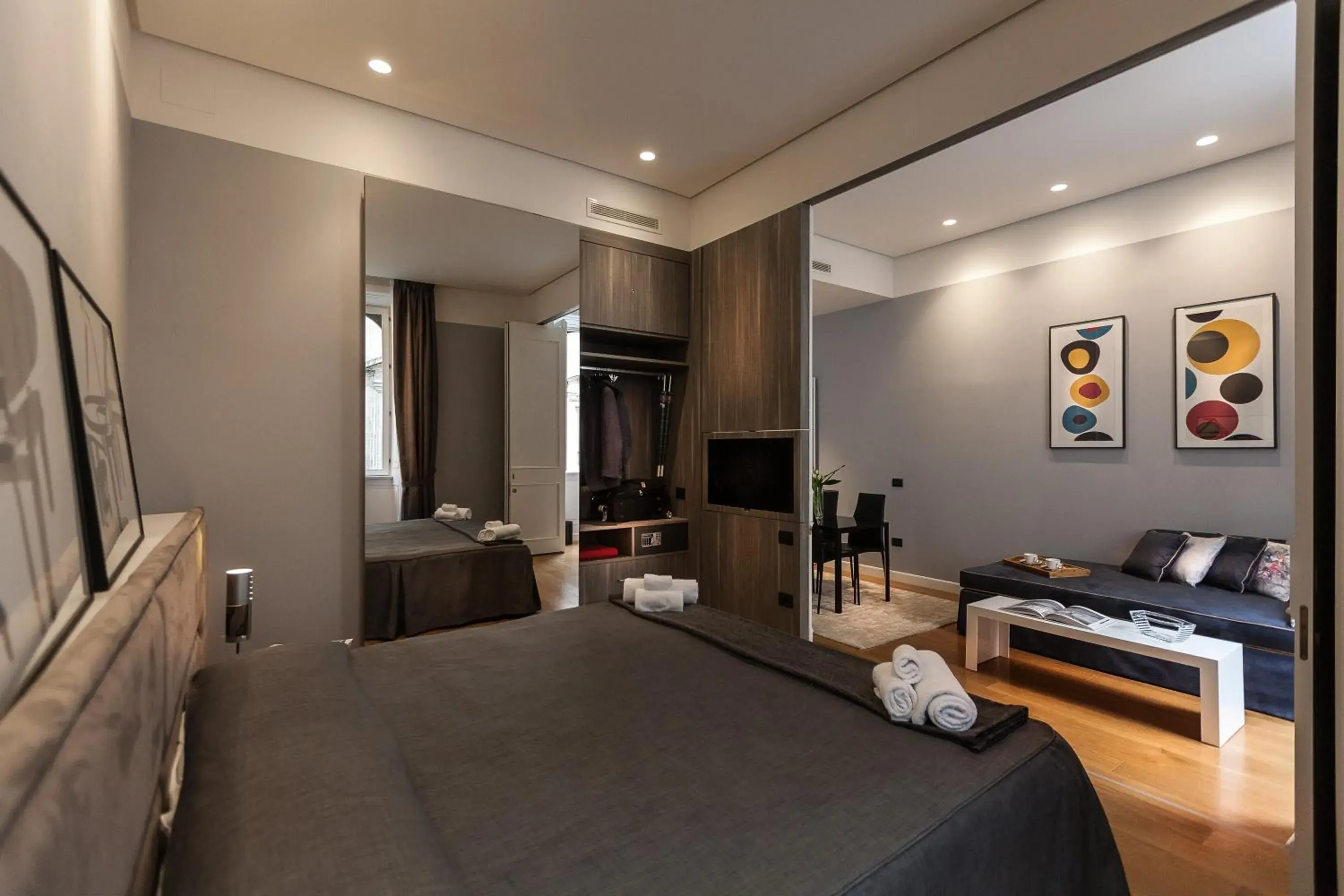 Bed in Amazing Suite Piazza Venezia Bed in Amazing Suite Piazza Venezia