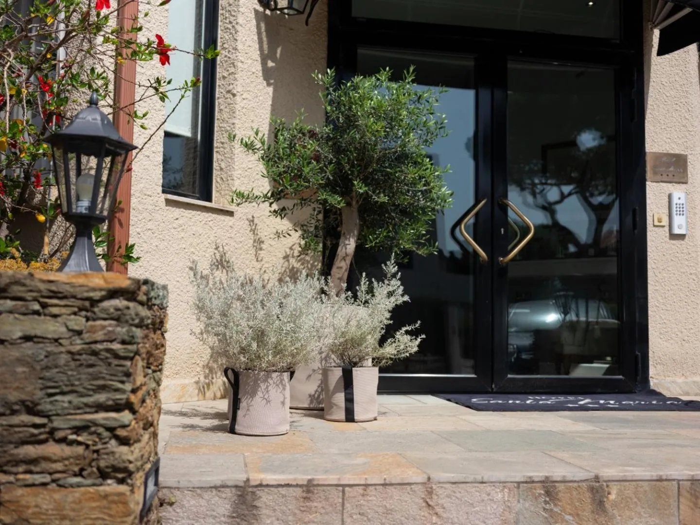 Facade/entrance in Hotel Santa Maria