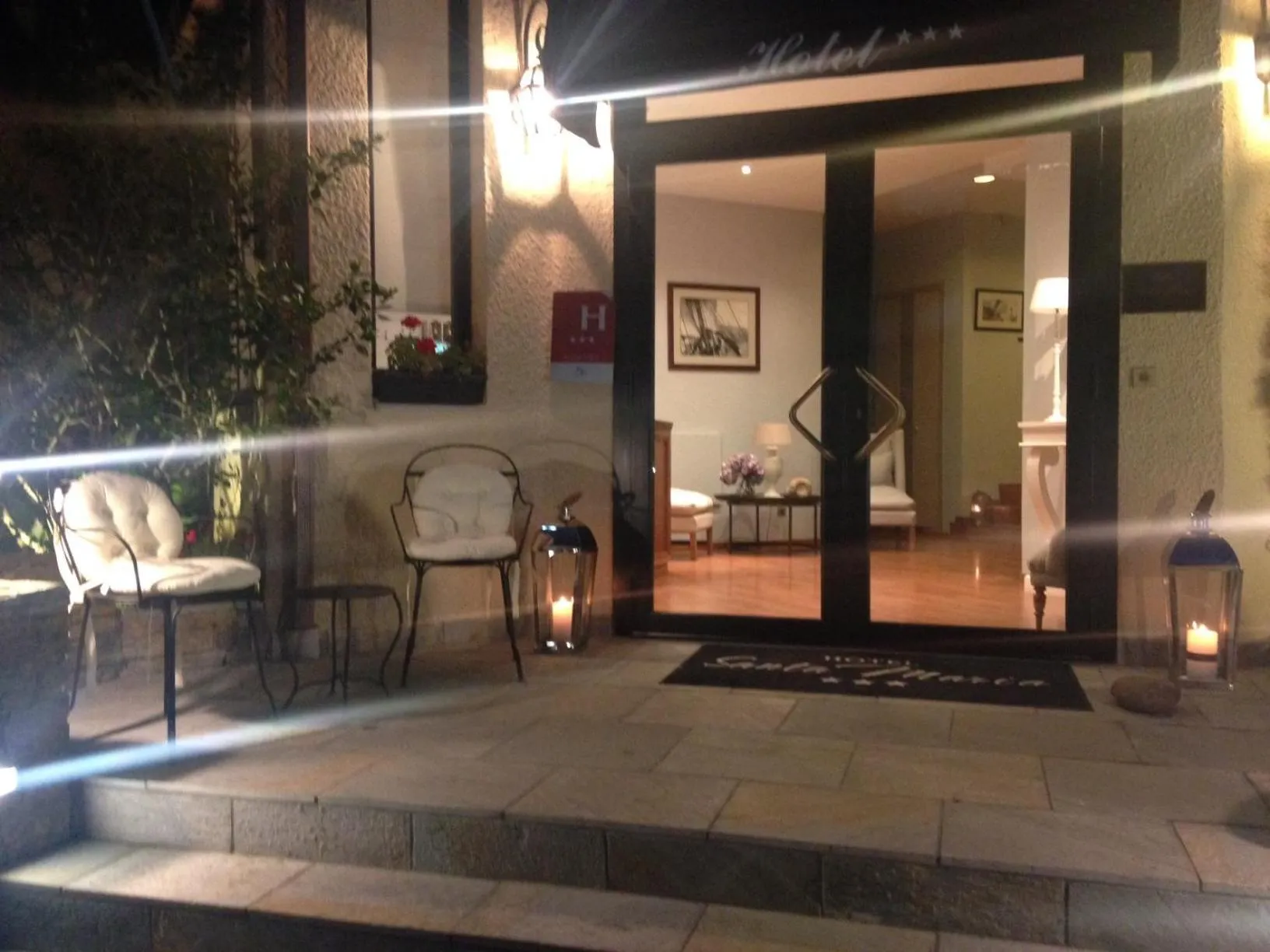 Facade/entrance in Hotel Santa Maria