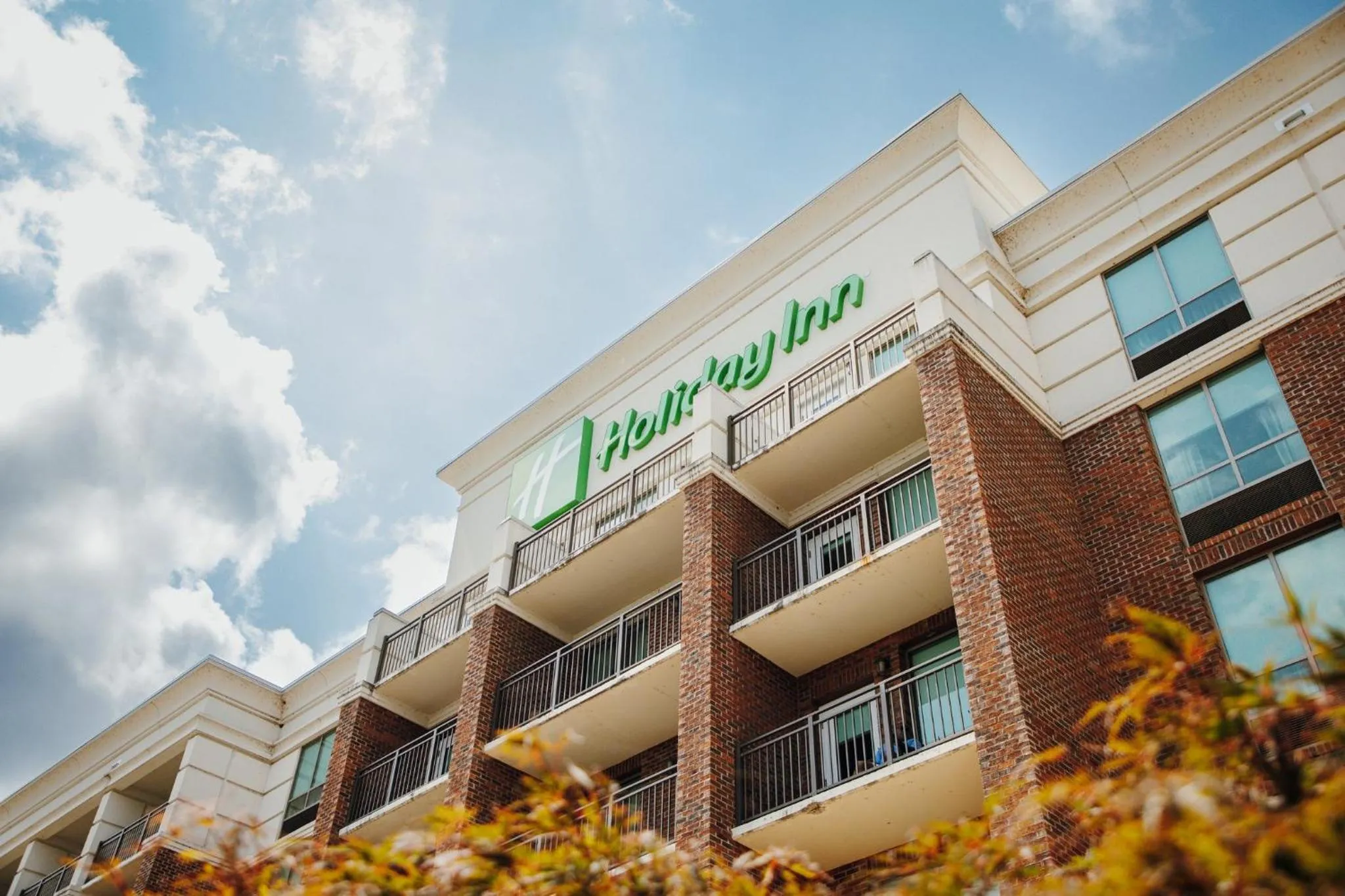 Property building in Holiday Inn Paducah Riverfront by IHG