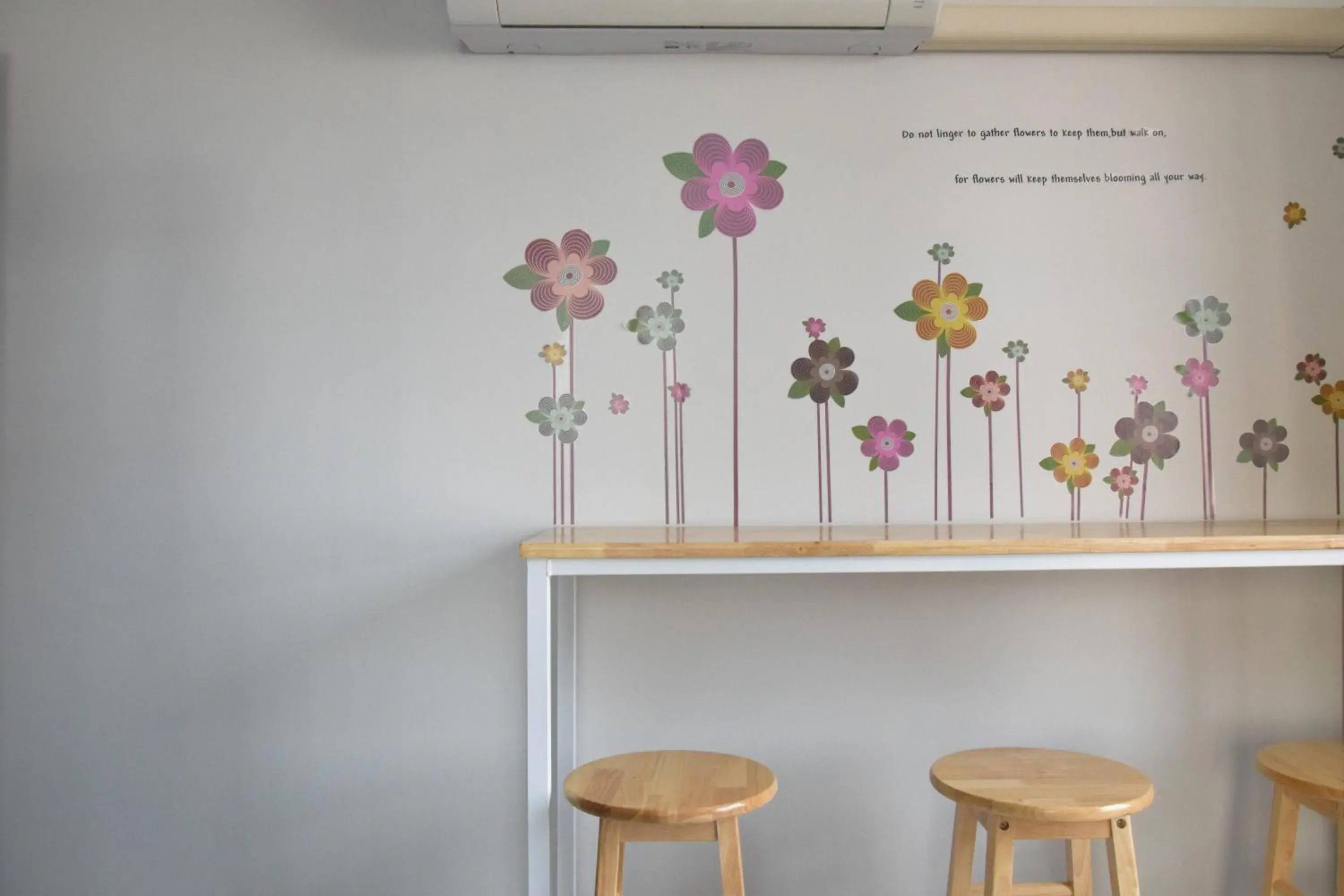 Decorative detail in Like Home Decorative detail in Like Home