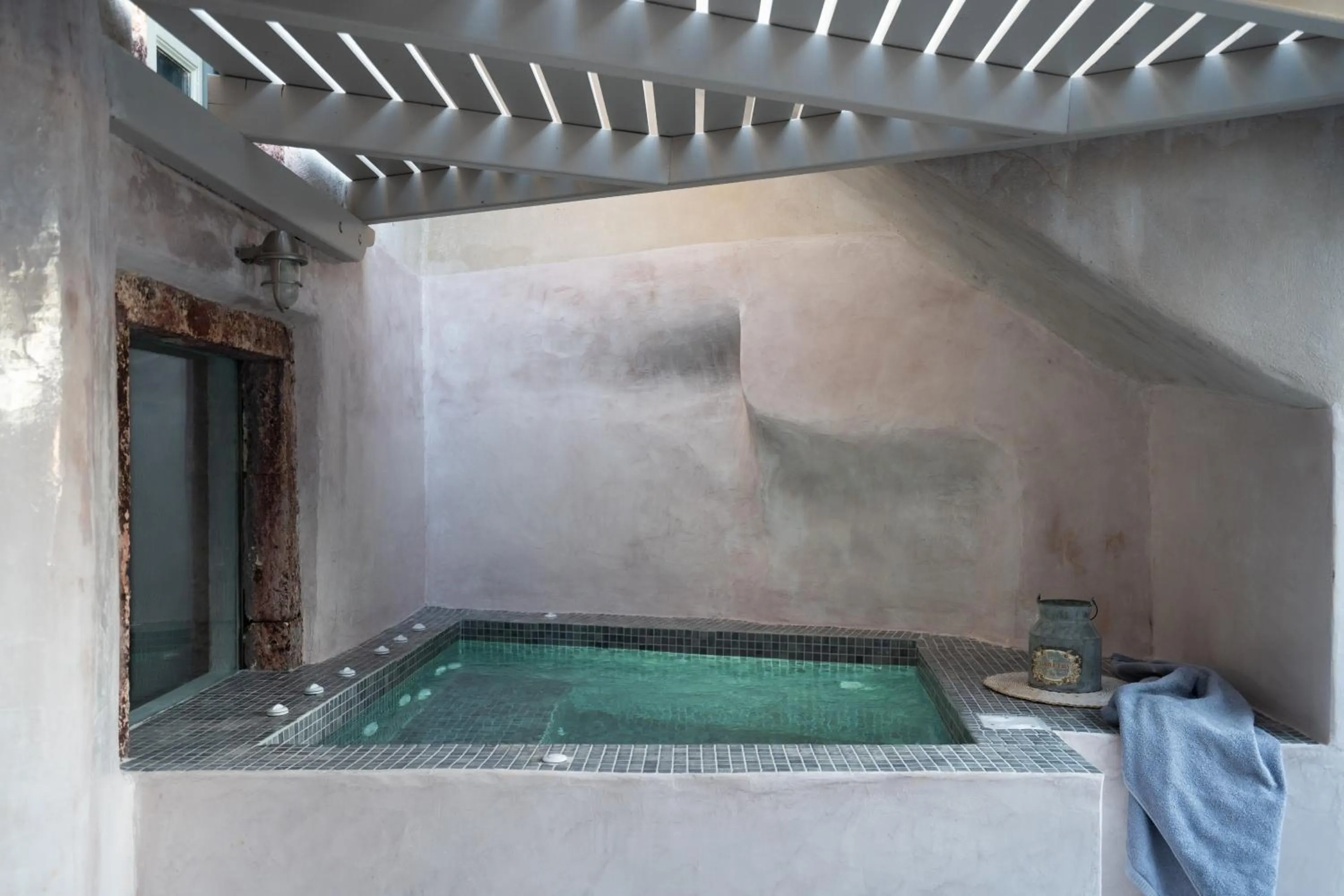 Patio in Kastro Mansion