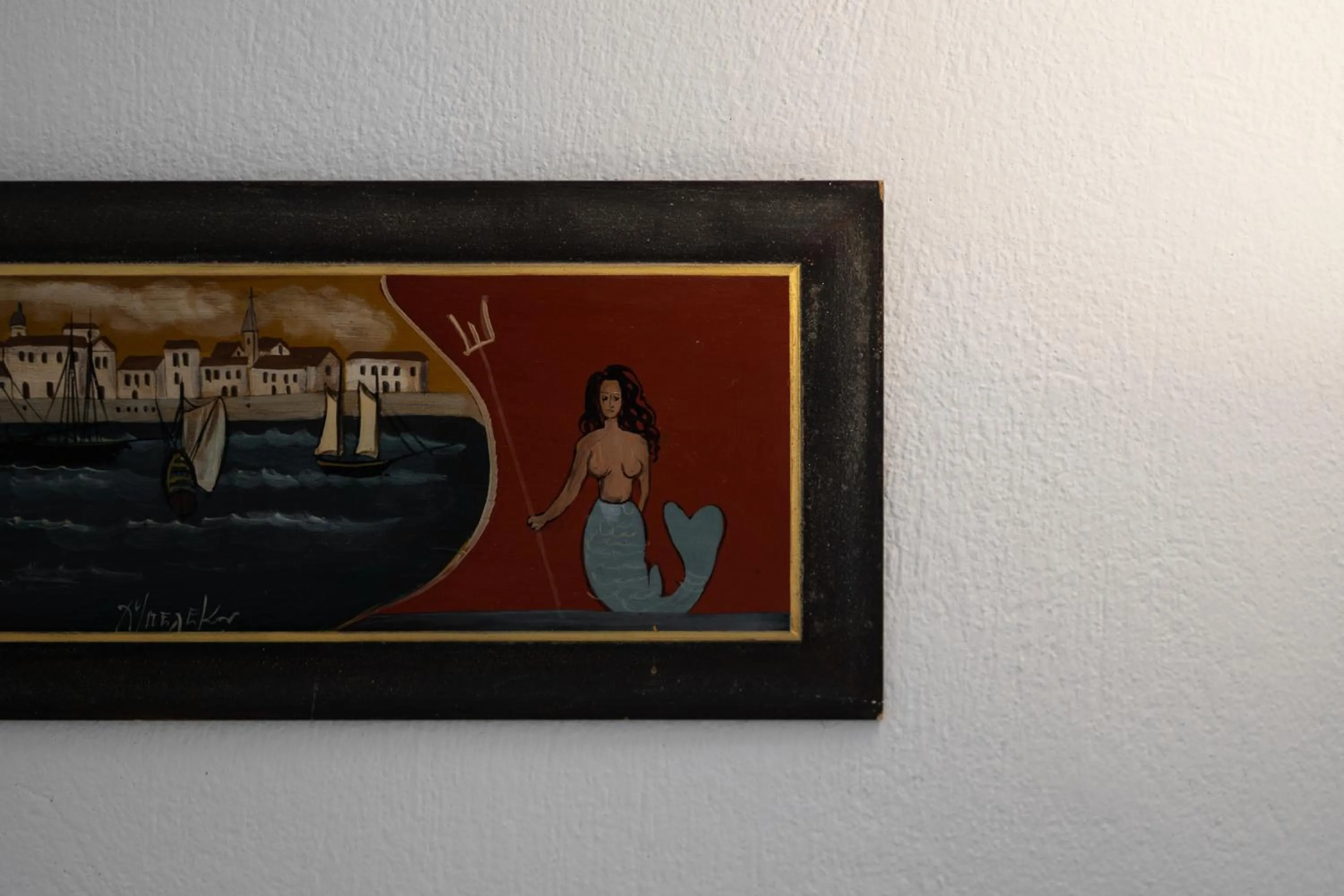 Decorative detail in Kastro Mansion