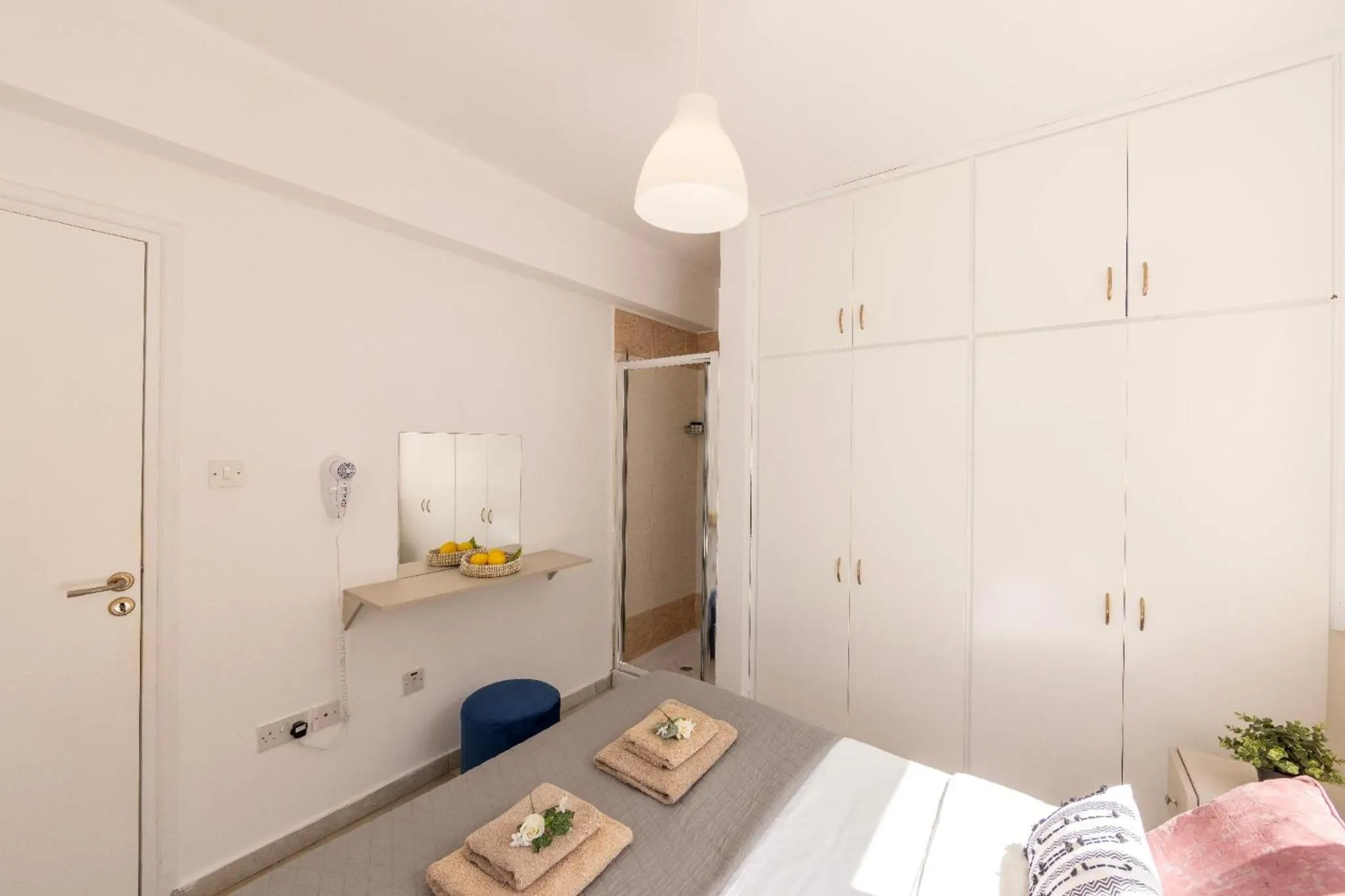 Bed in Fig Tree Bay Villa 4