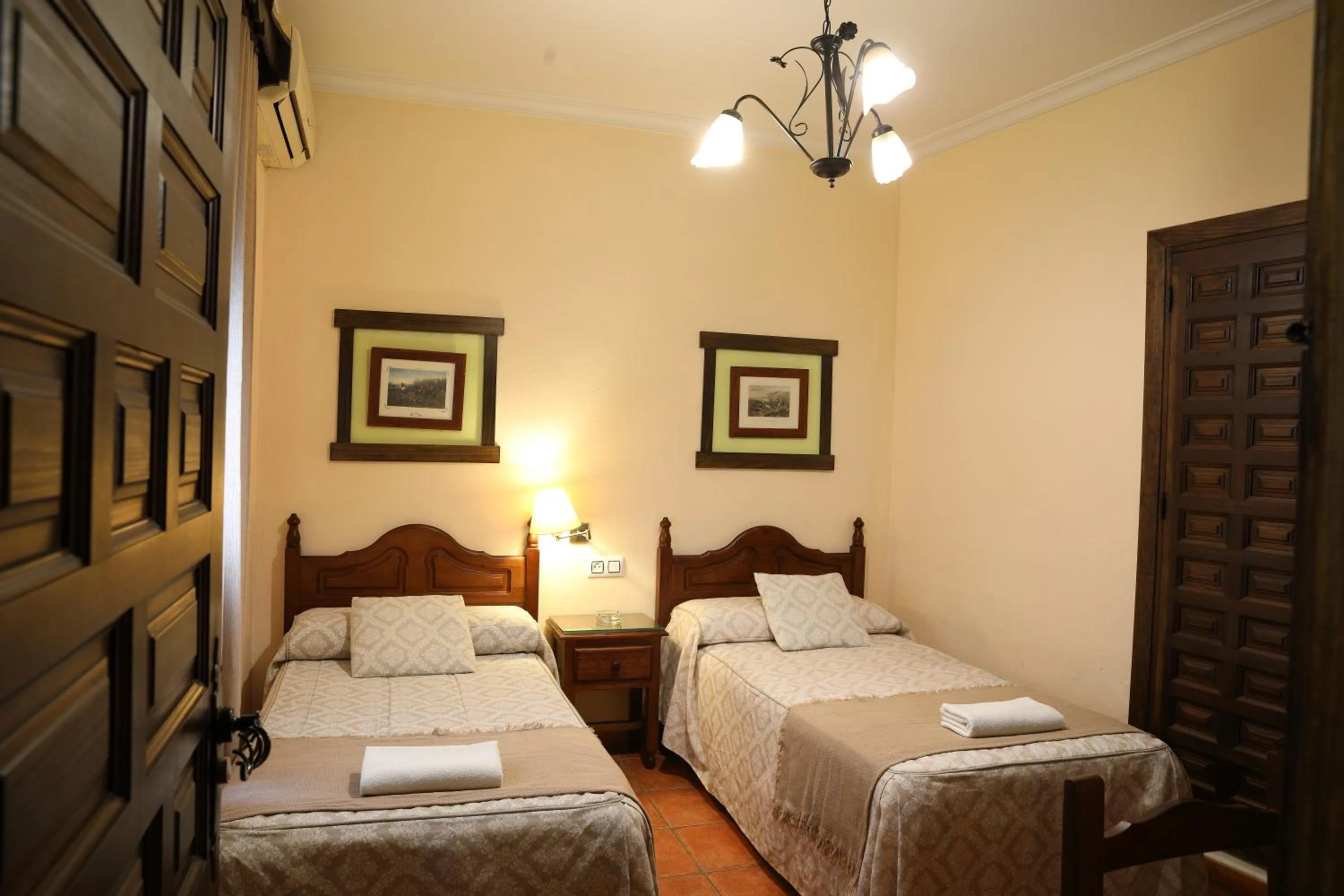 Bedroom, Bed in Hostal Rocio