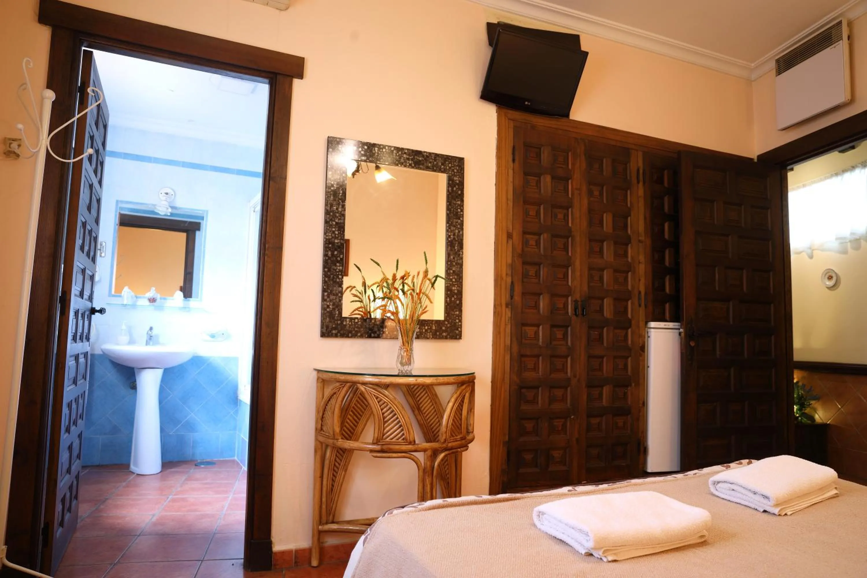 Photo of the whole room, Bed in Hostal Rocio