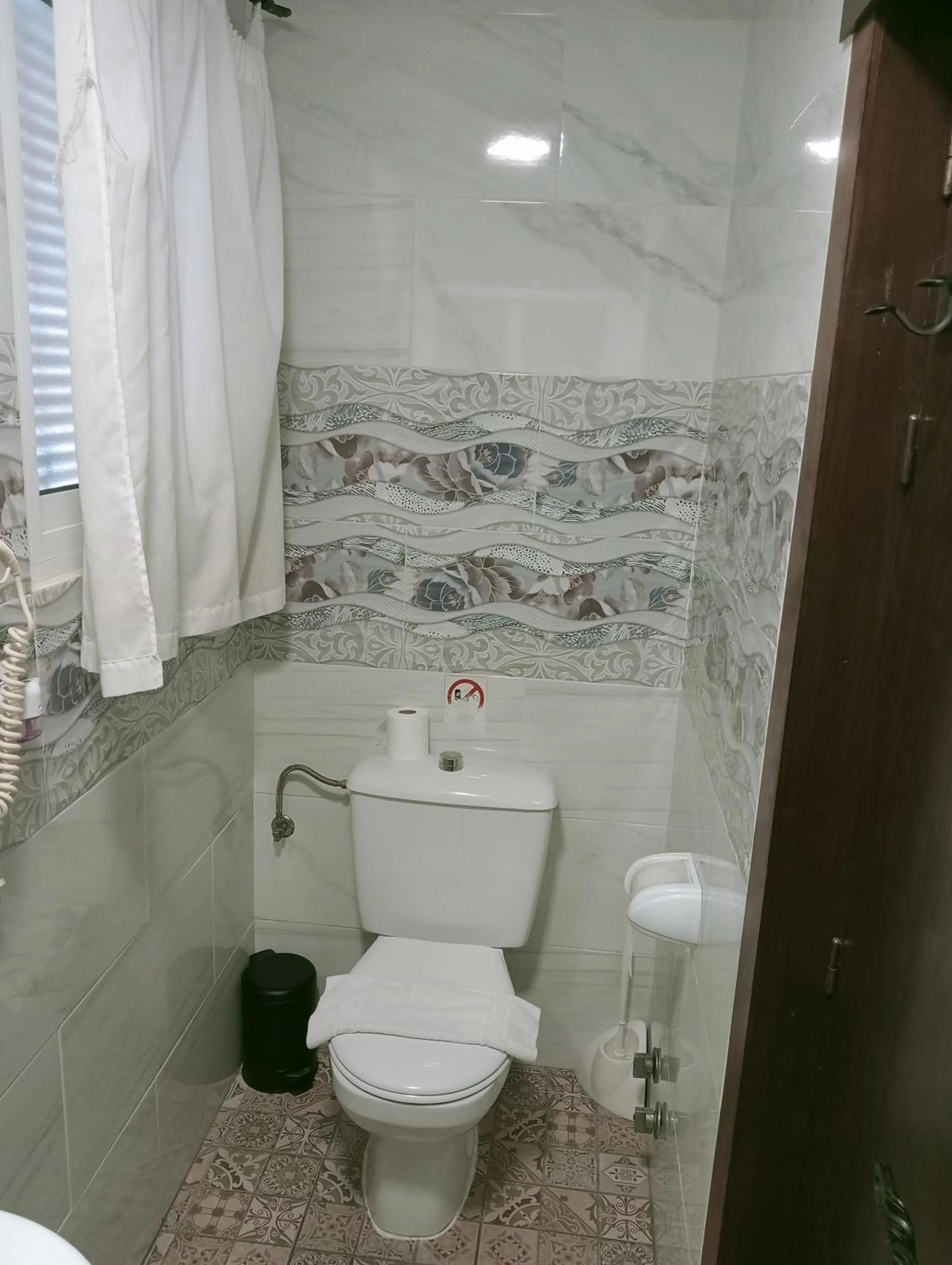bidet in Hostal Rocio