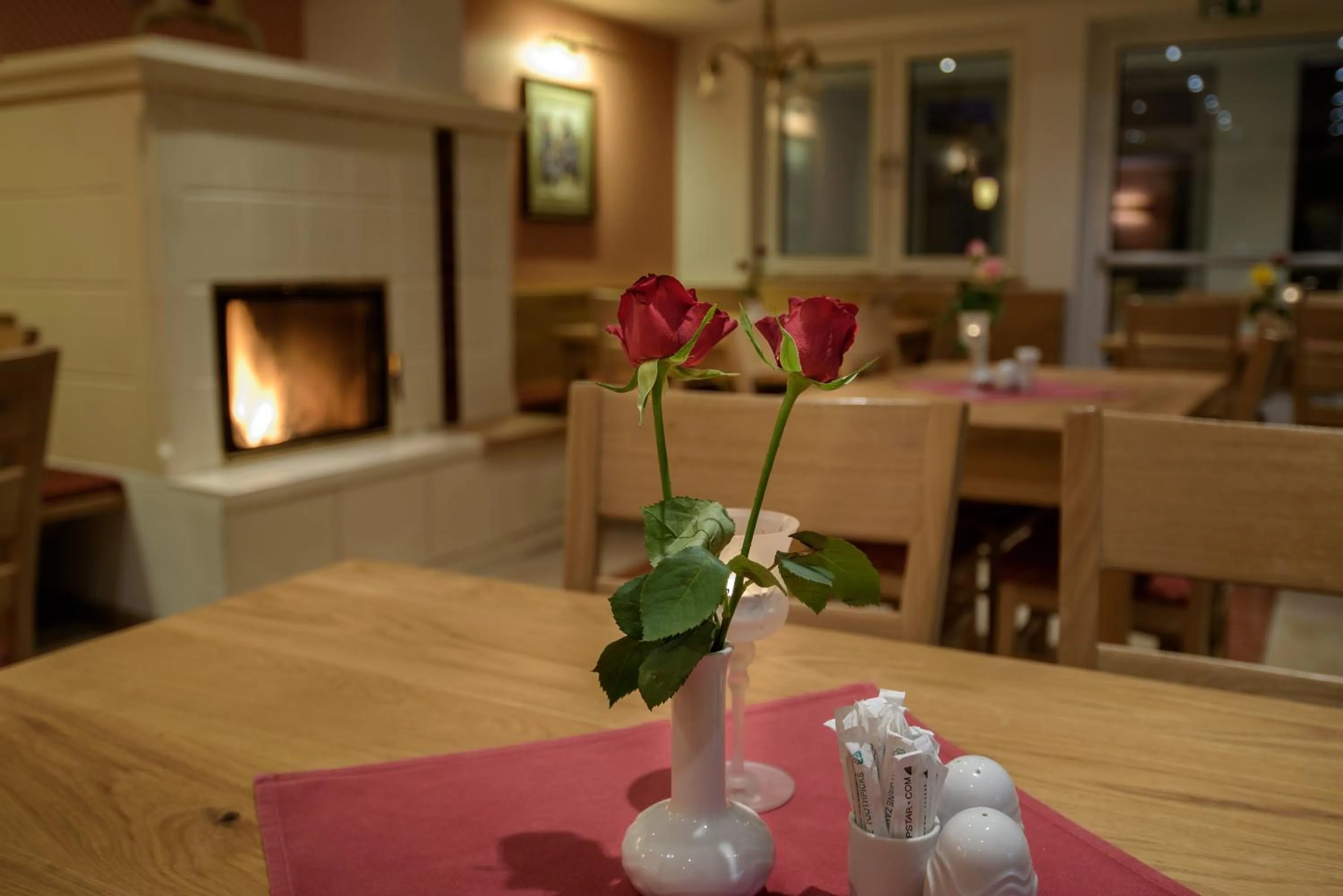 Restaurant/places to eat in Hotel Zachs