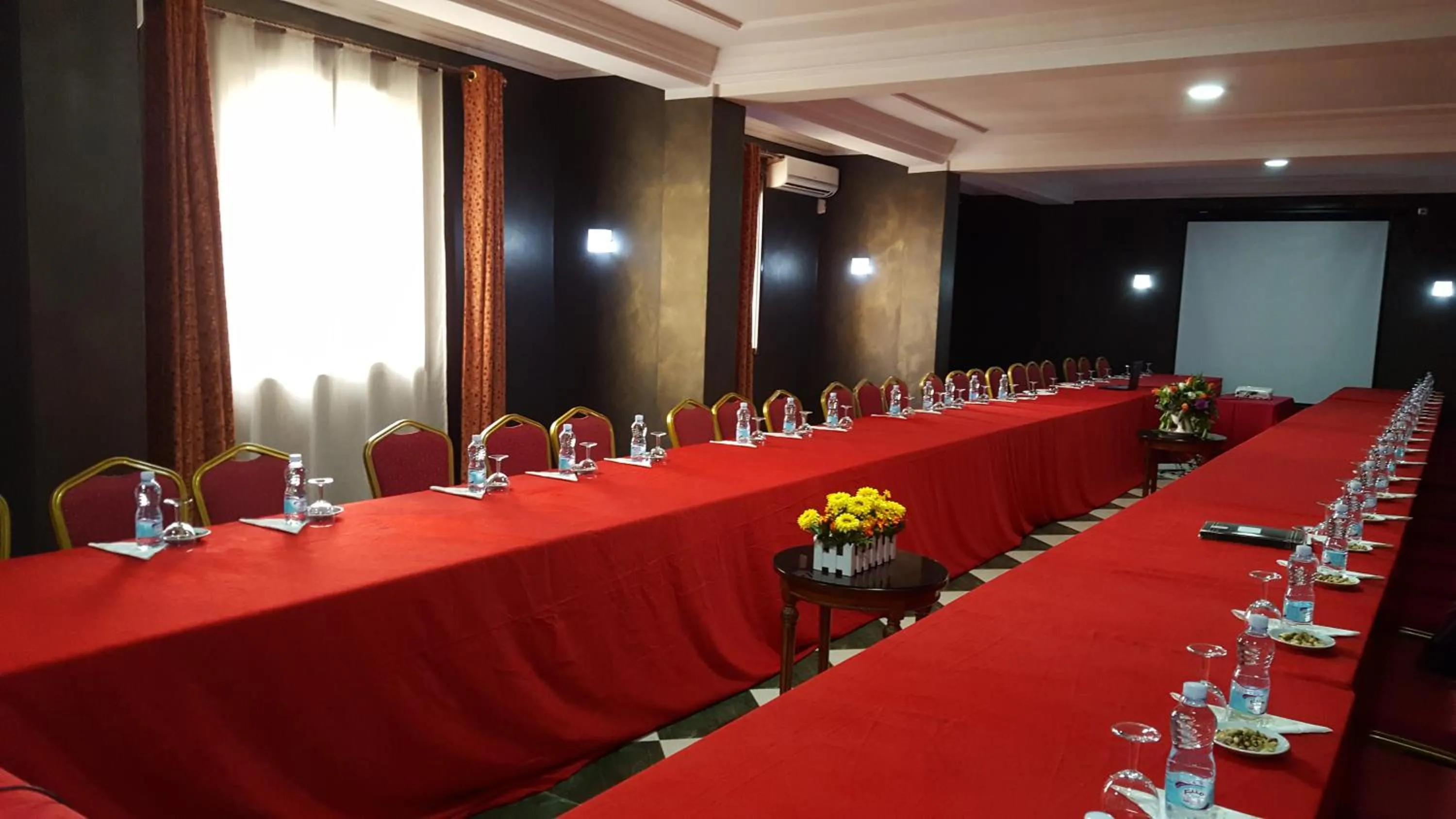 Meeting/conference room in Numidien Hotel