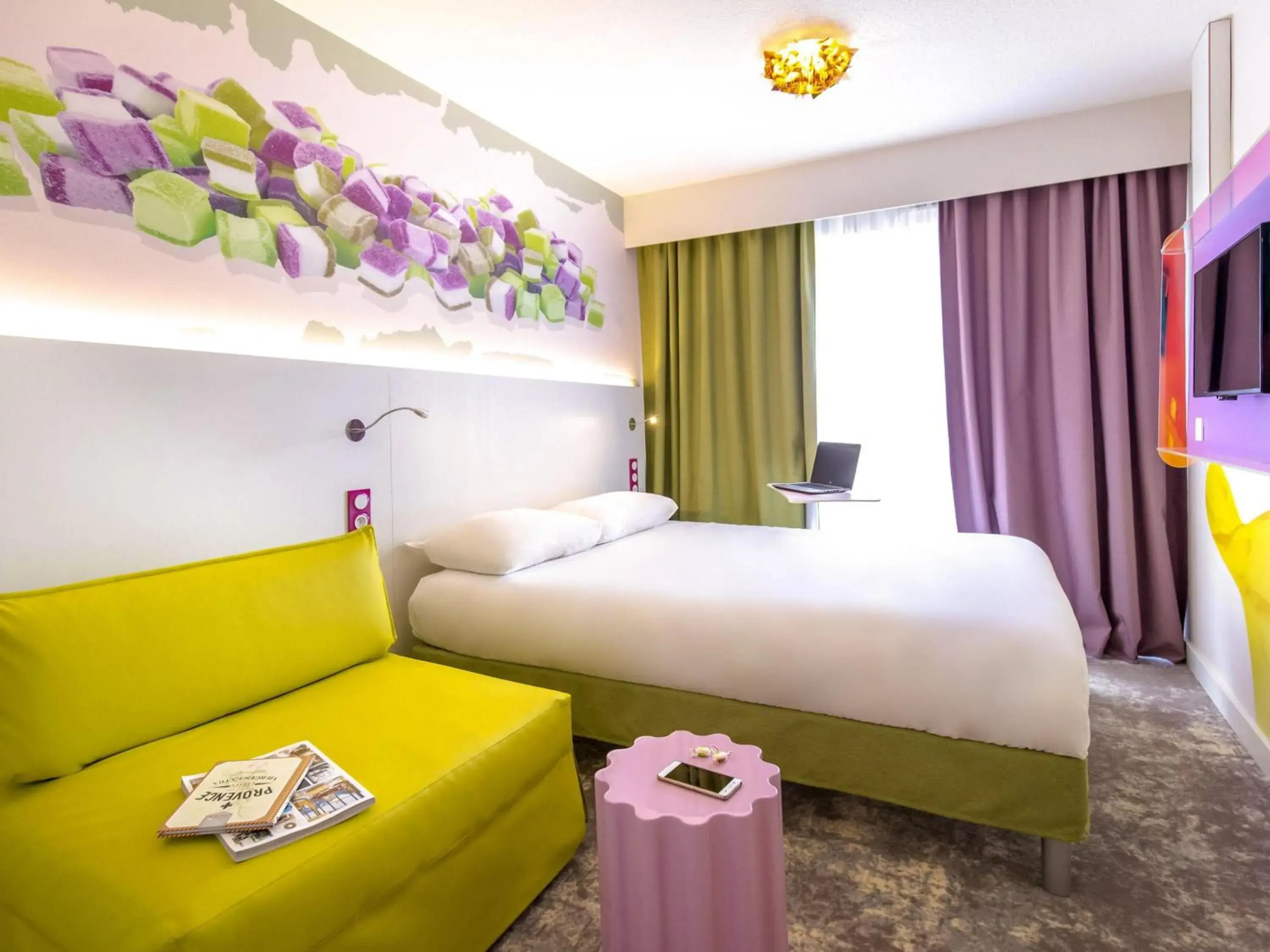 Bedroom, Bed in ibis Styles Fréjus St Raphael Bedroom, Bed in ibis Styles Fréjus St Raphael