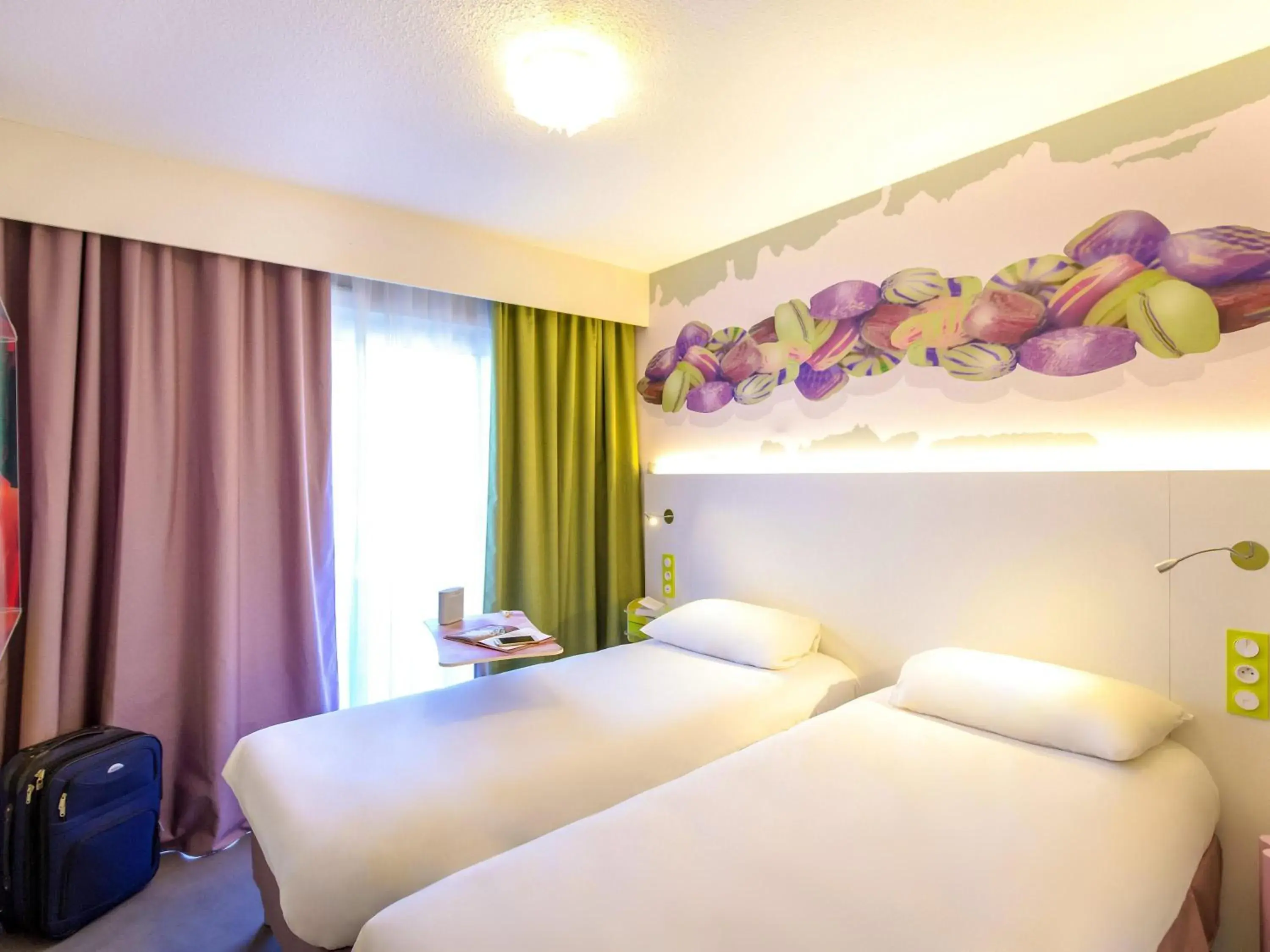 Bedroom, Bed in ibis Styles Fréjus St Raphael Bedroom, Bed in ibis Styles Fréjus St Raphael