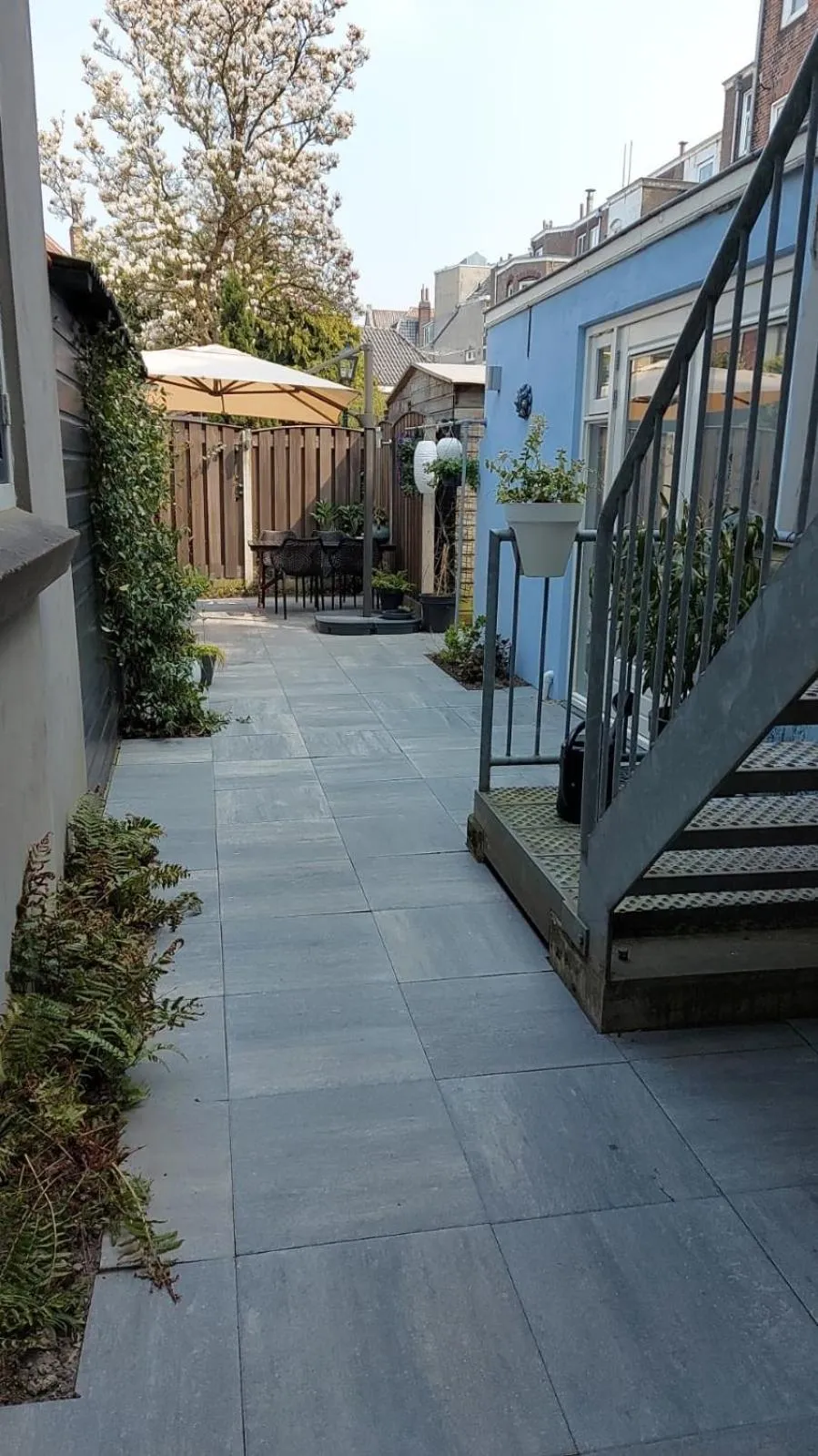 Patio in ApartHotel Waepen van Middelburg