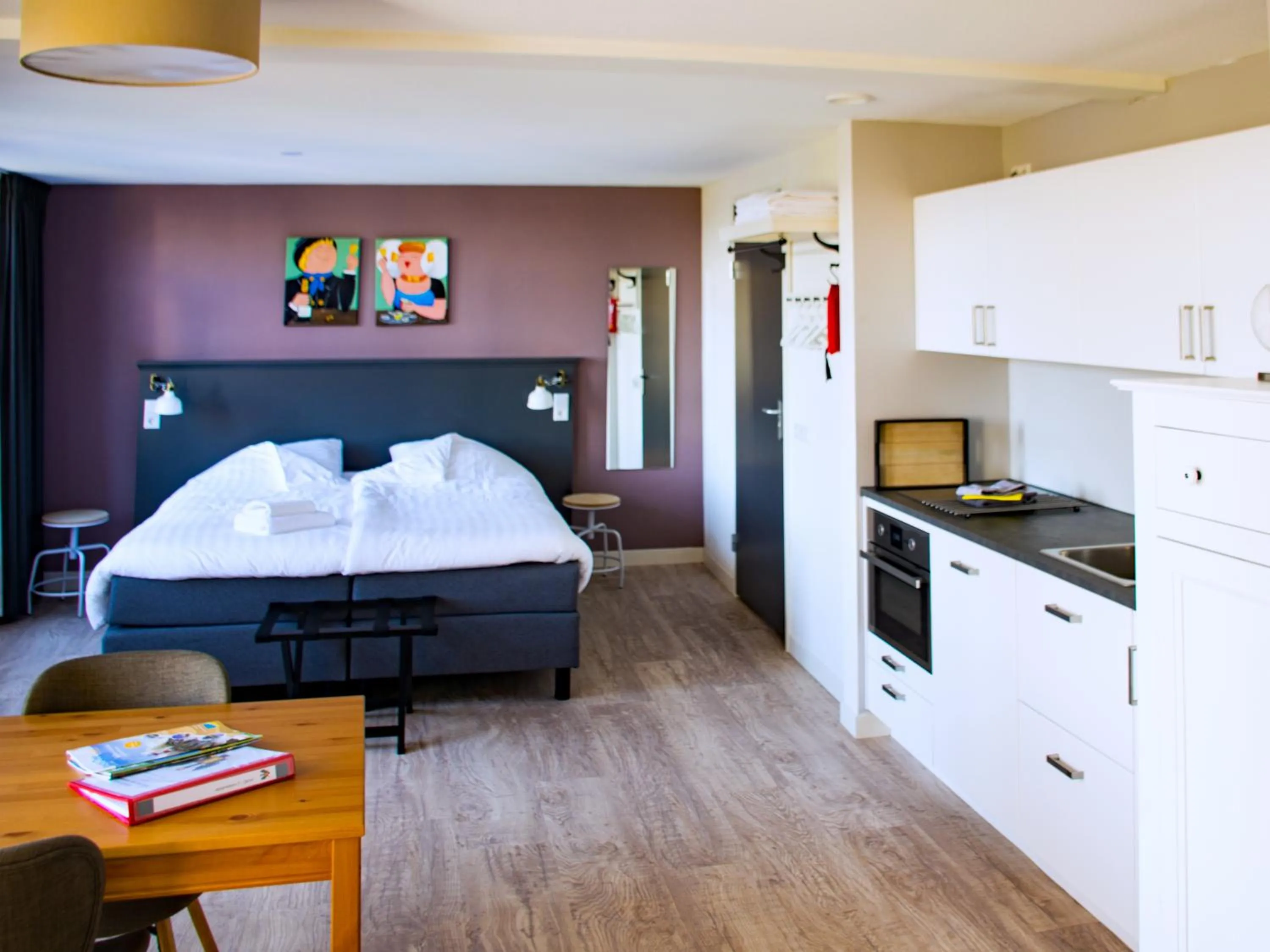 Bed in ApartHotel Waepen van Middelburg