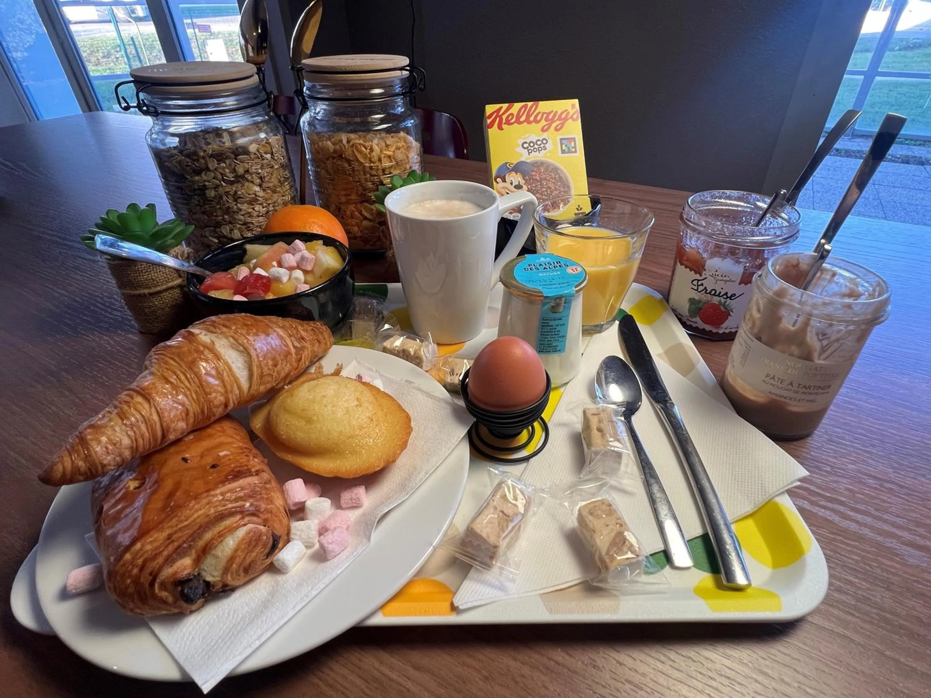 Breakfast in Campanile Montélimar Nord - A7 sortie 17