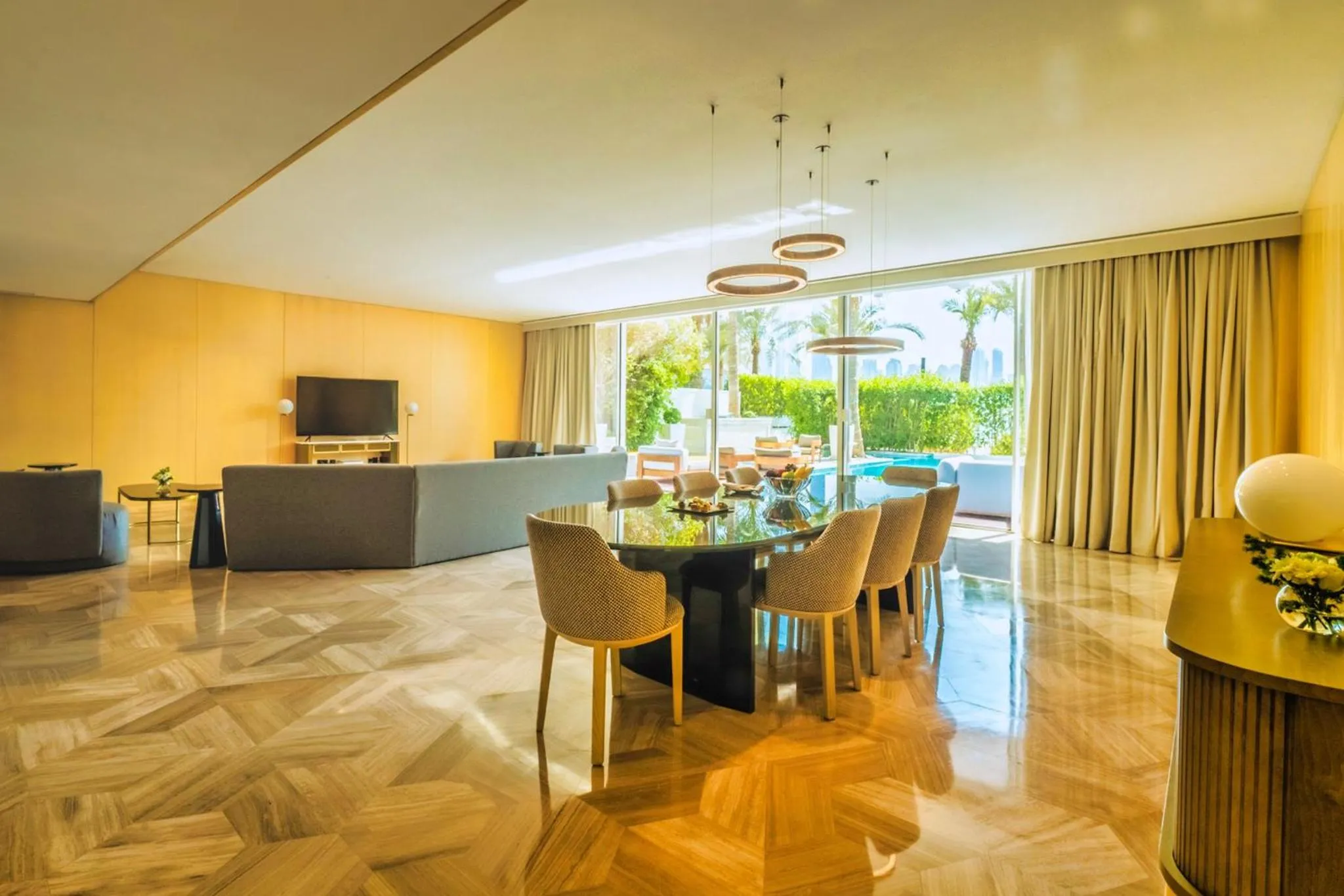 Dining area in FIVE Palm Jumeirah Dubai