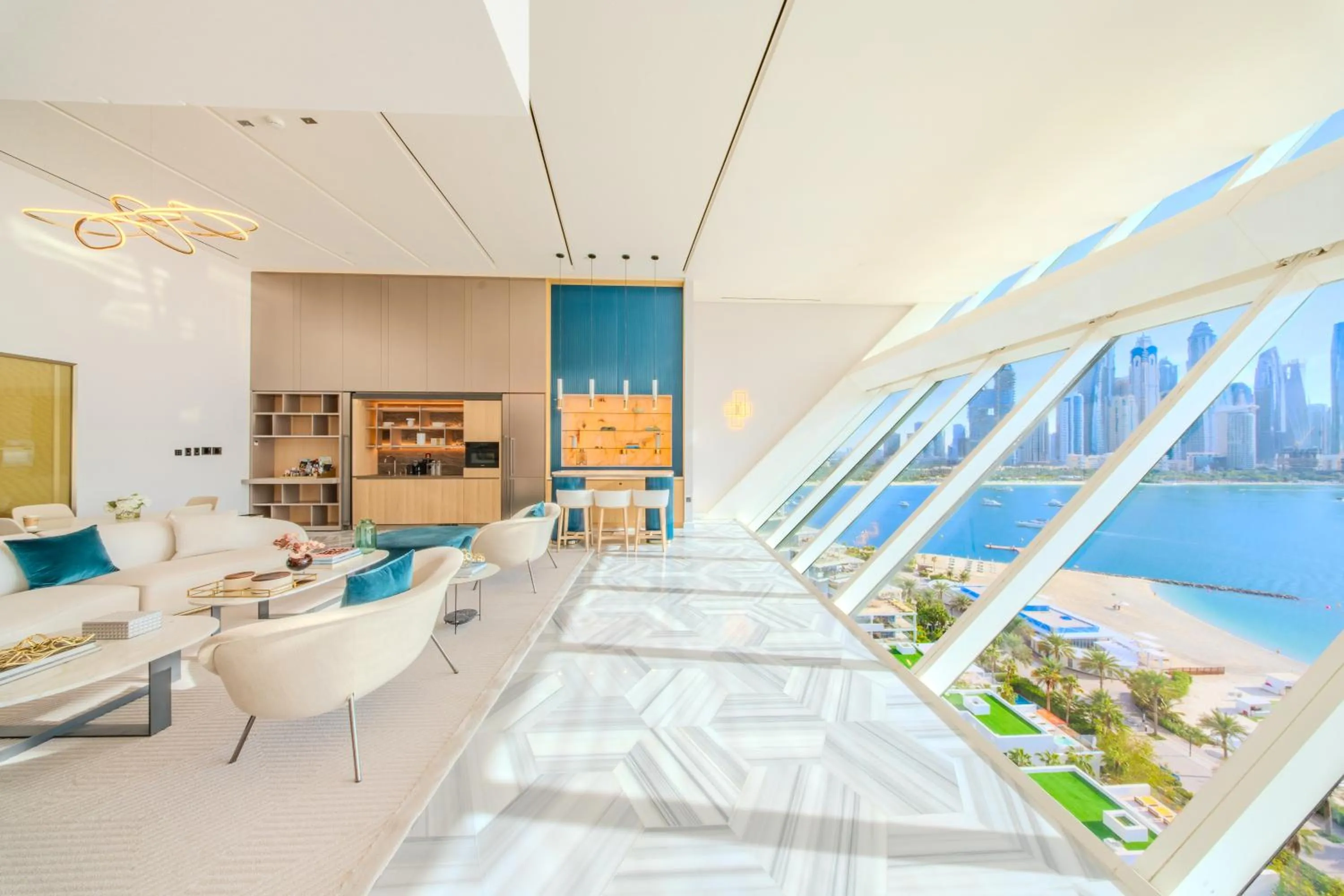 Living room in FIVE Palm Jumeirah Dubai