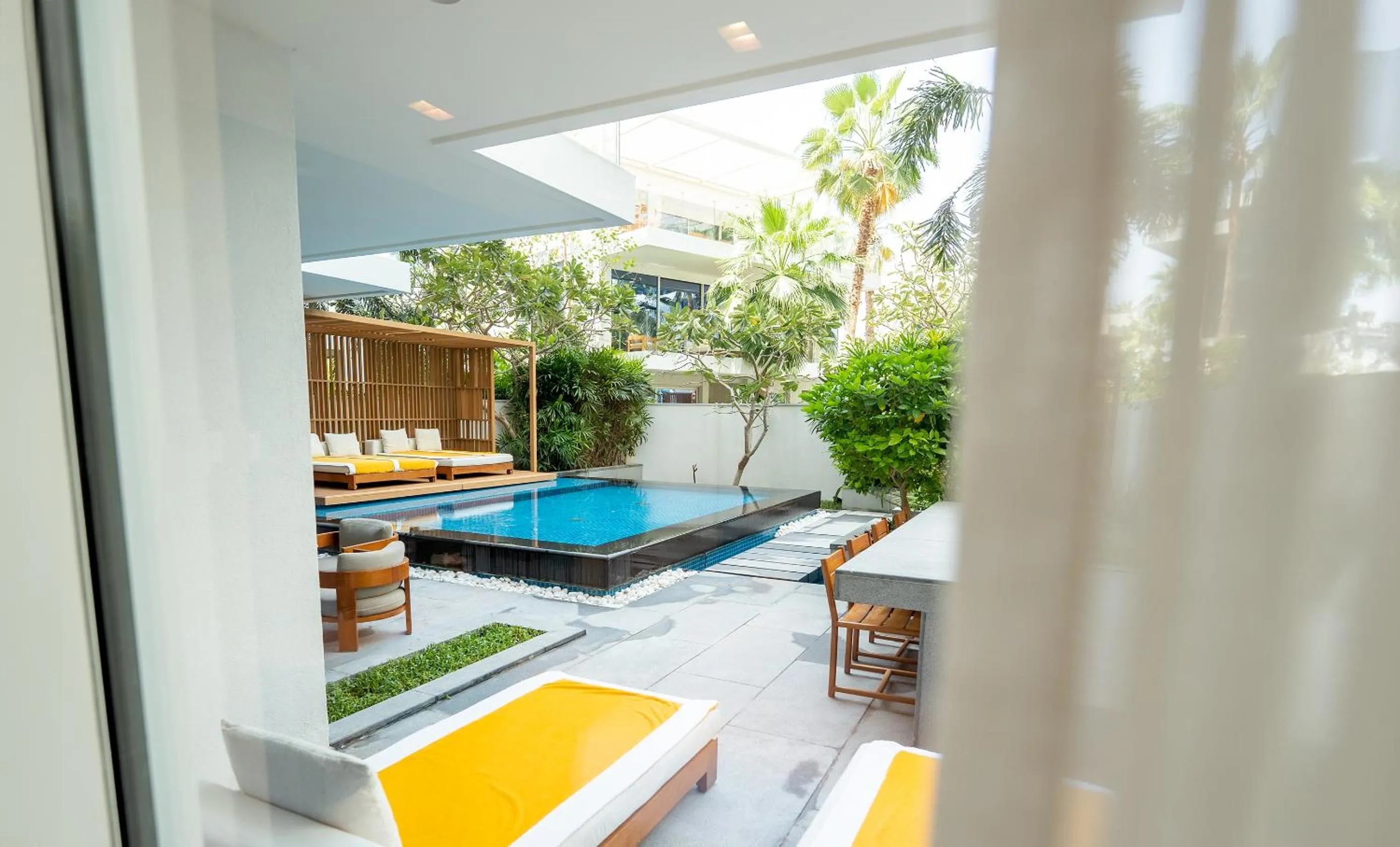 Swimming pool in FIVE Palm Jumeirah Dubai